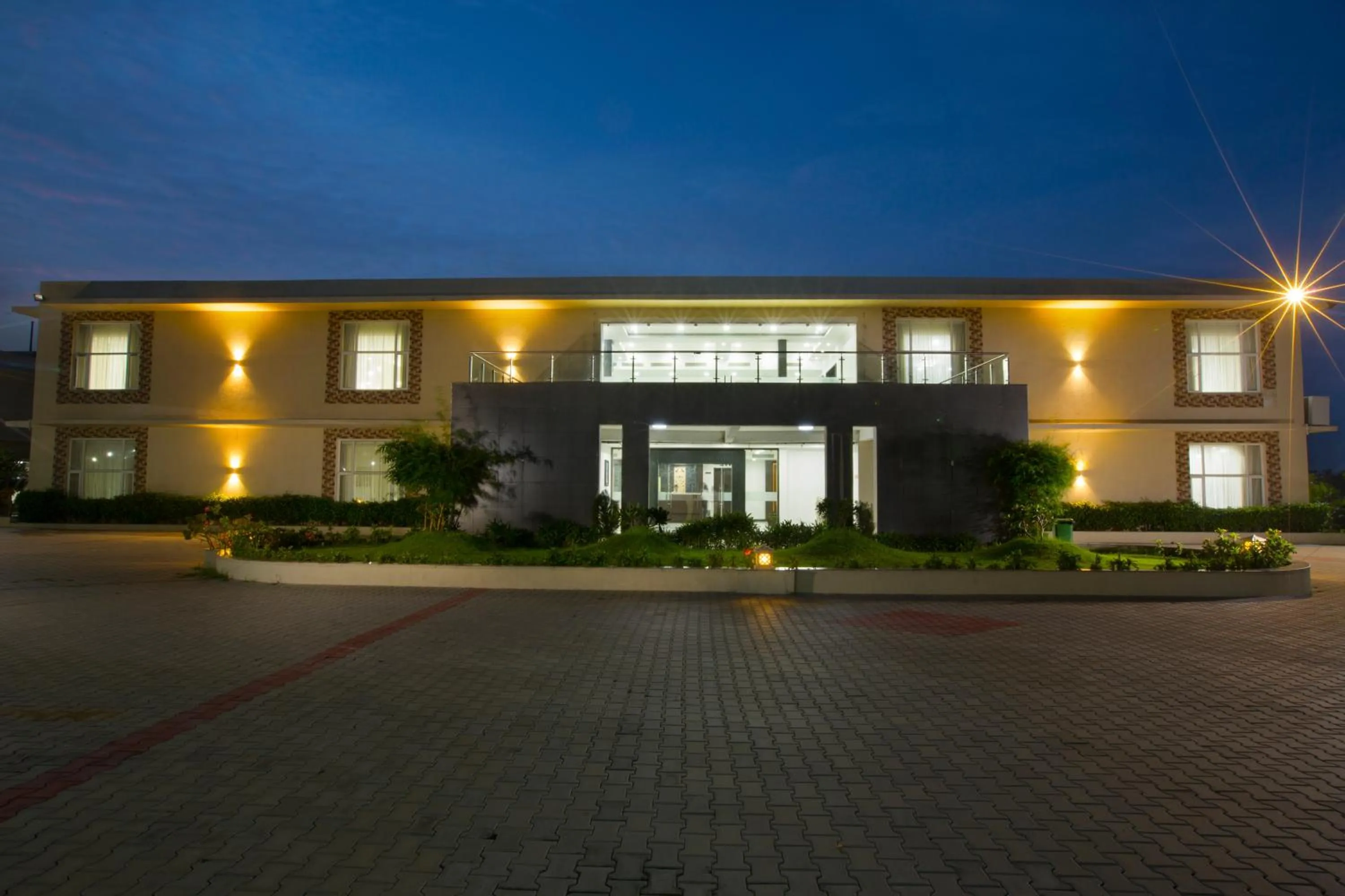 Facade/entrance in Landmark Pallavaa Beach Resorts Mahabalipuram