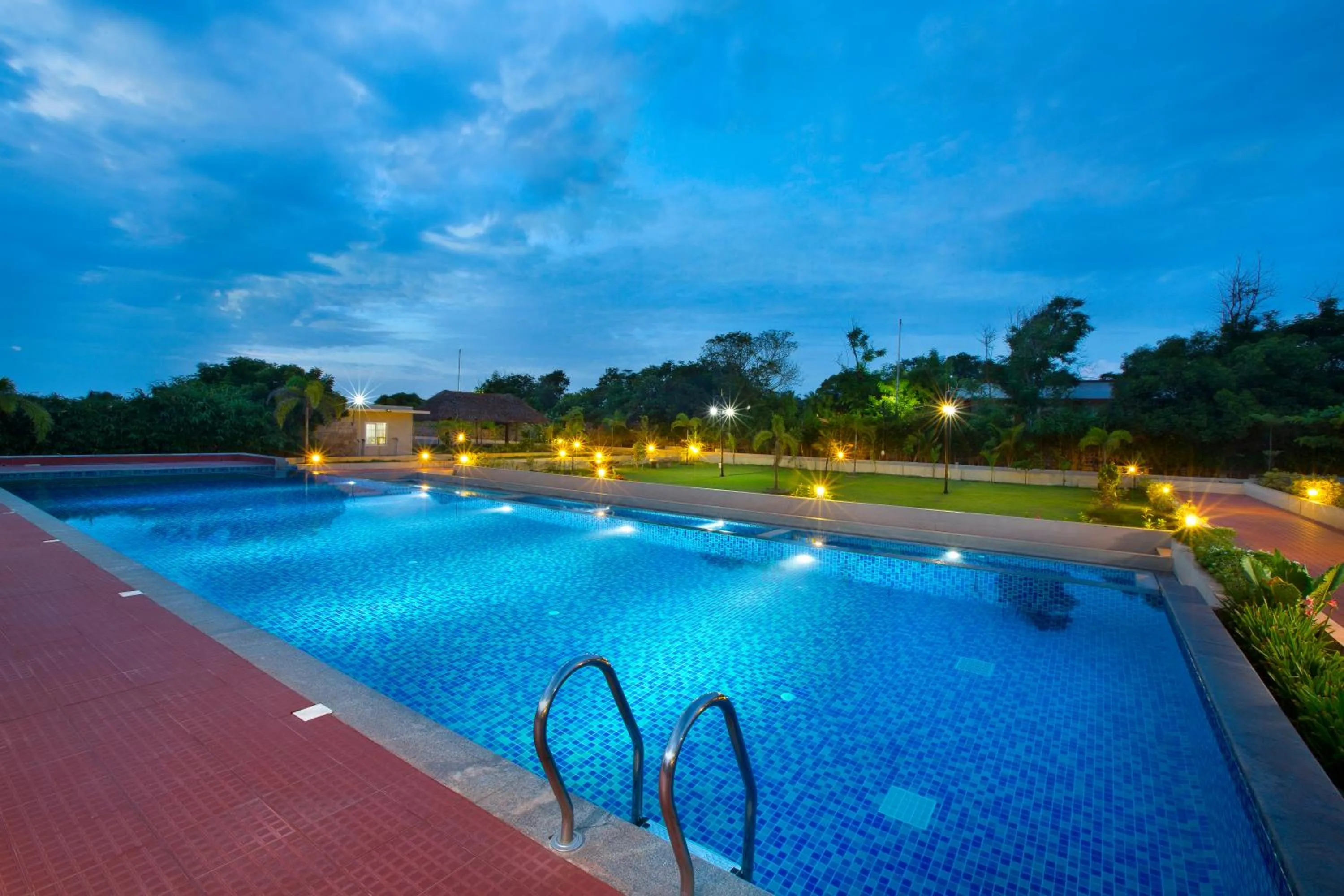 Swimming pool in Landmark Pallavaa Beach Resorts Mahabalipuram