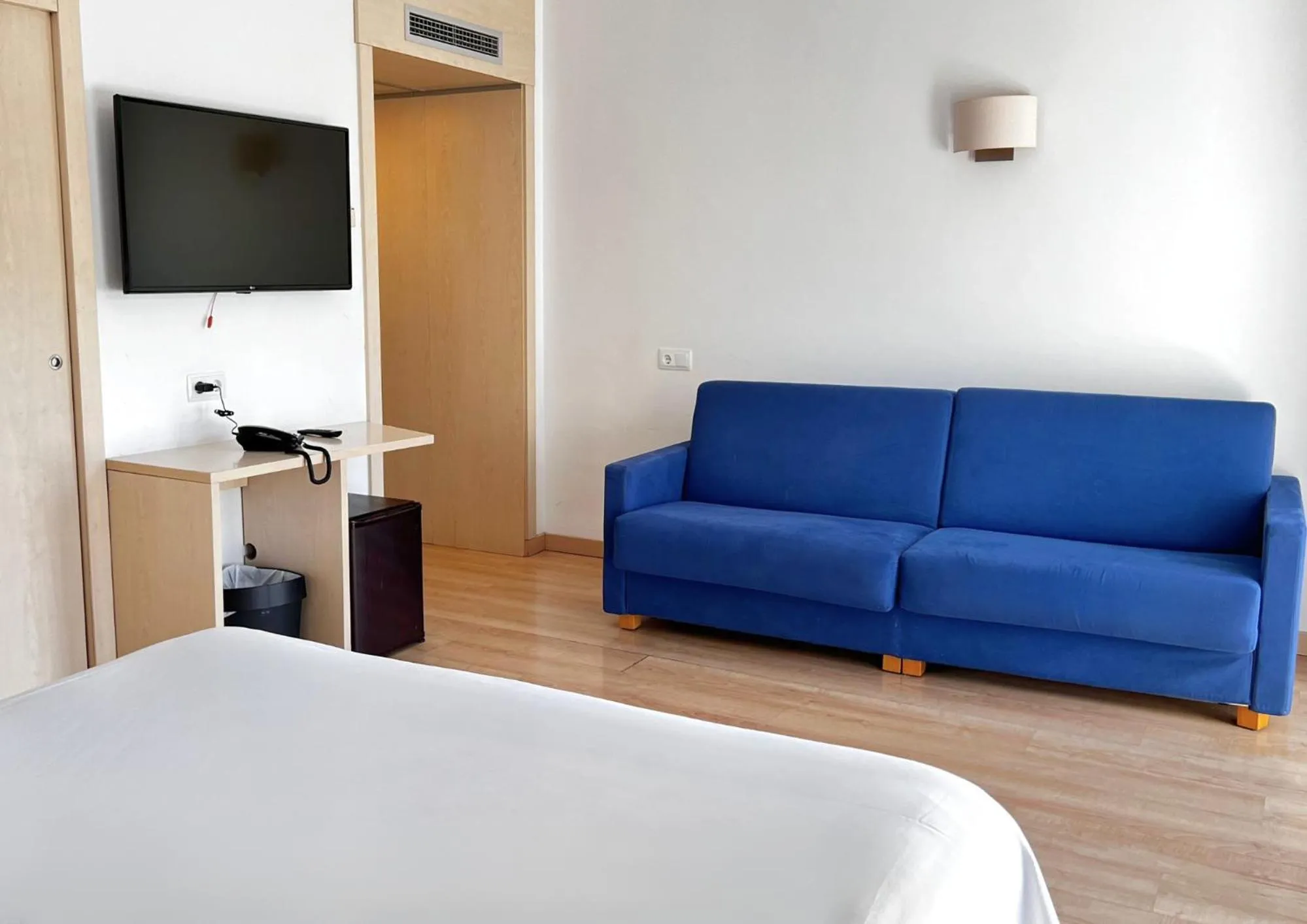 Photo of the whole room, Bed in Hotel Guitart Central Park Aqua Resort