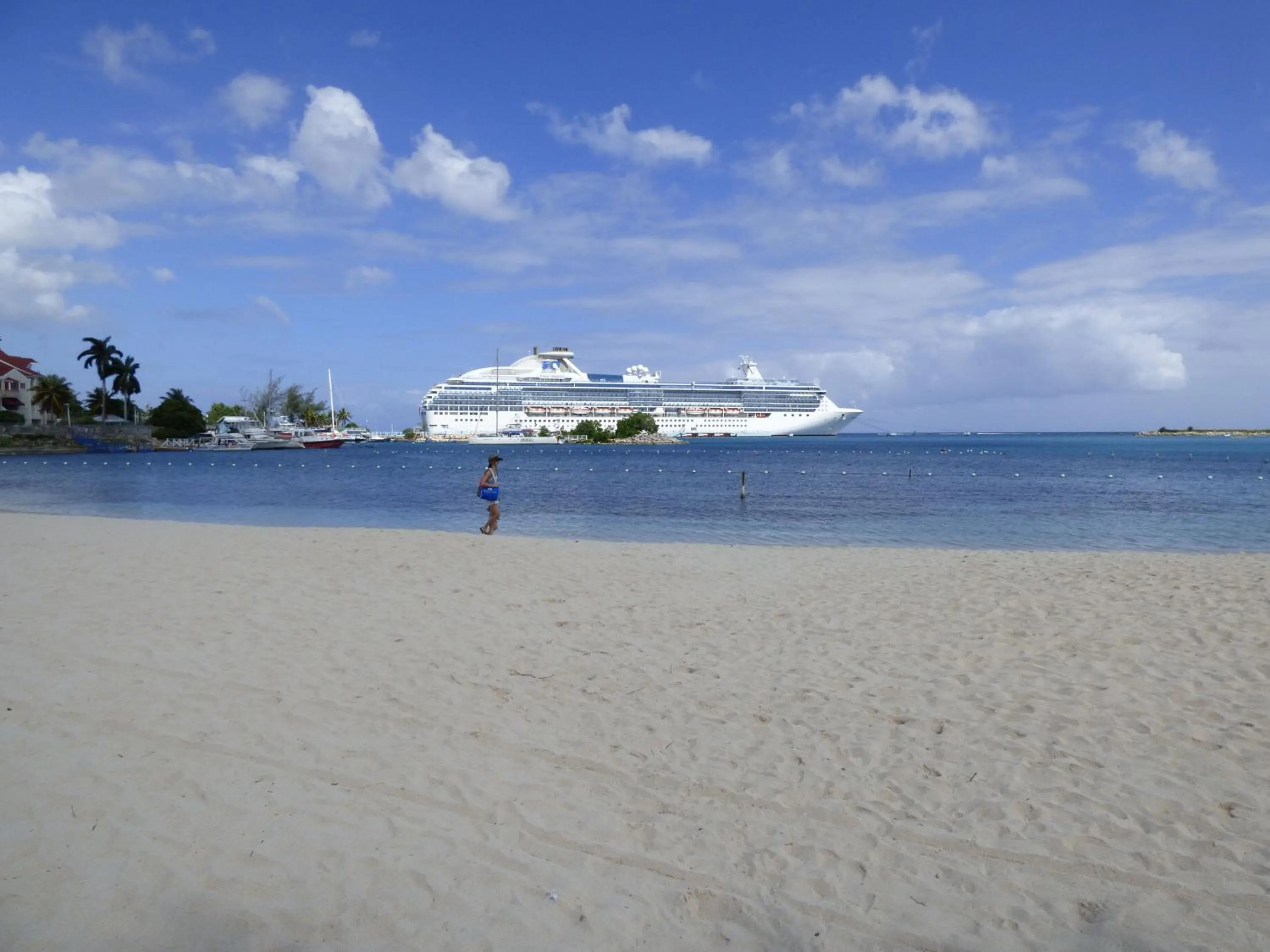 Beach in Beach One Bedroom Suite A29