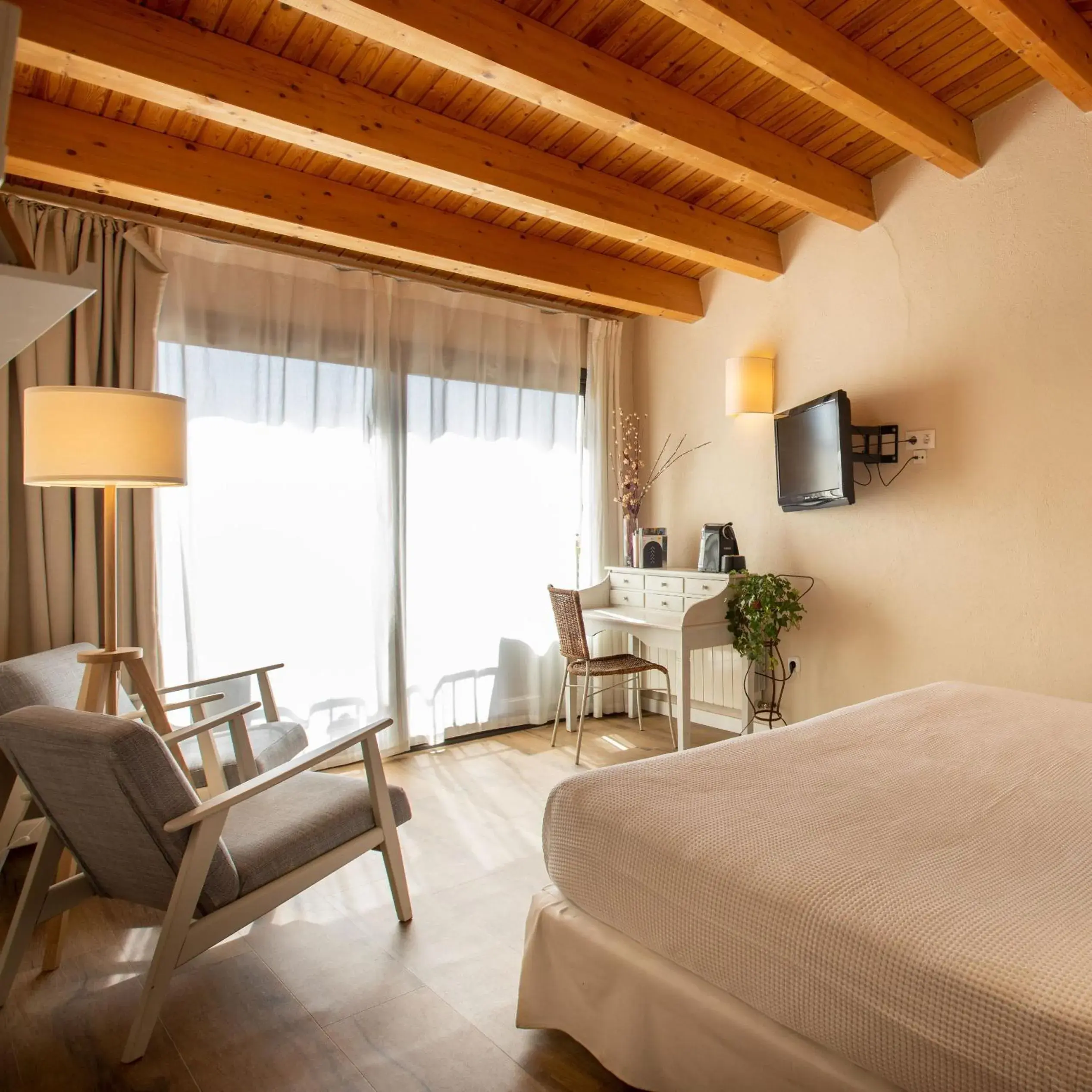Hotel Boutique Niu de Sol - Designed for Adults Hotel Boutique Niu de Sol - Designed for Adults