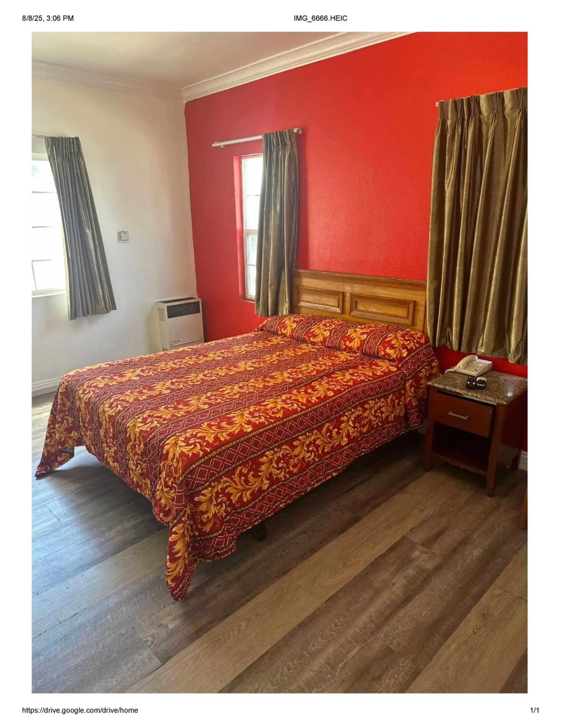 Bed in Roxy Hotel Bed in Roxy Hotel