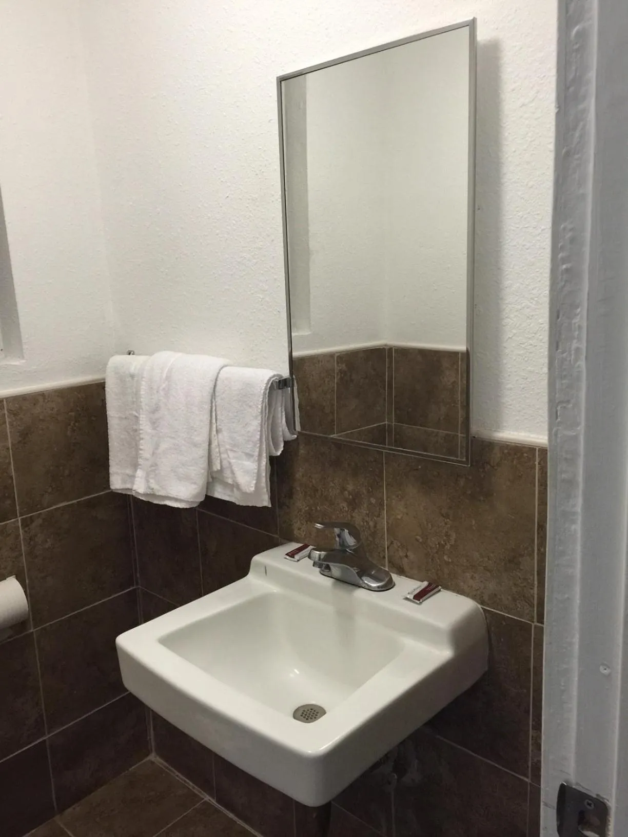 Bathroom in Roxy Hotel