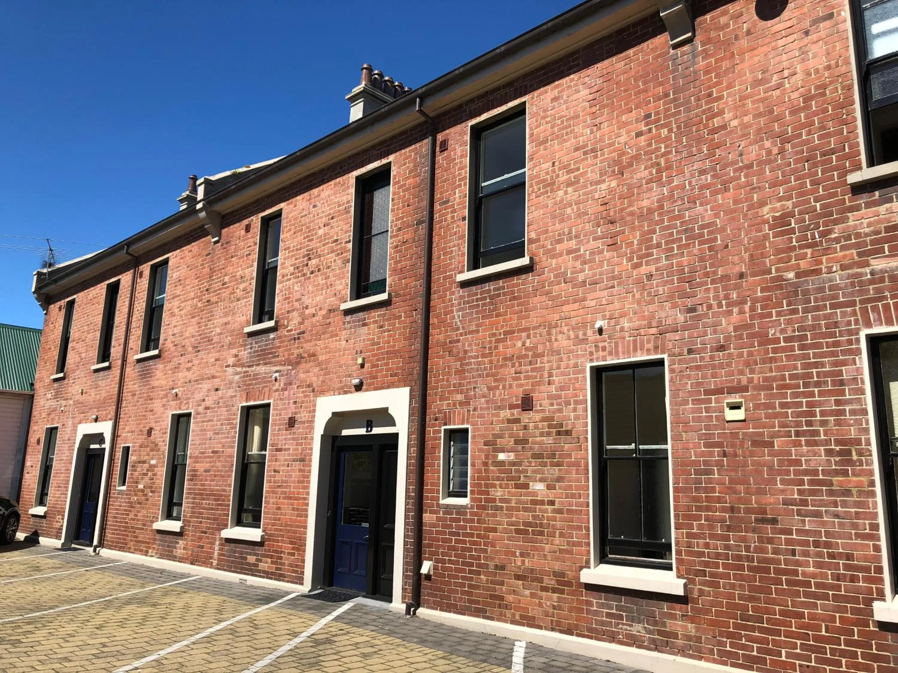 Facade/entrance in Highland House Boutique Hotel