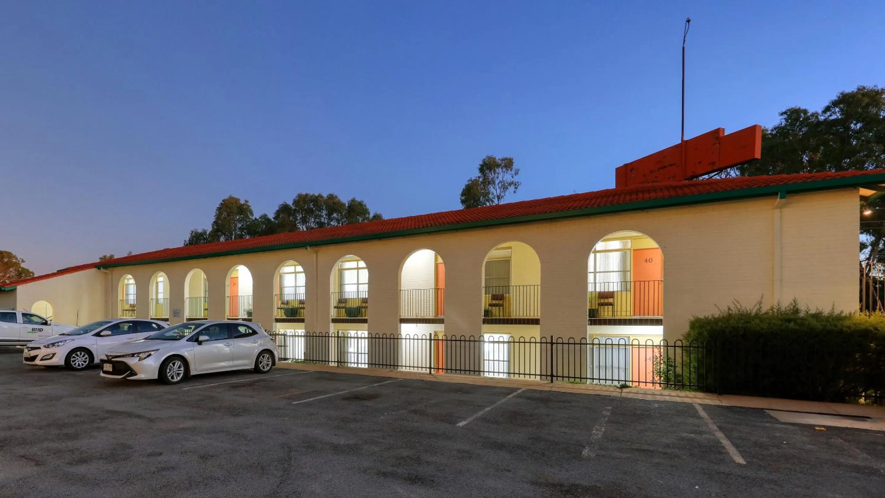 Bishops Lodge Narrandera