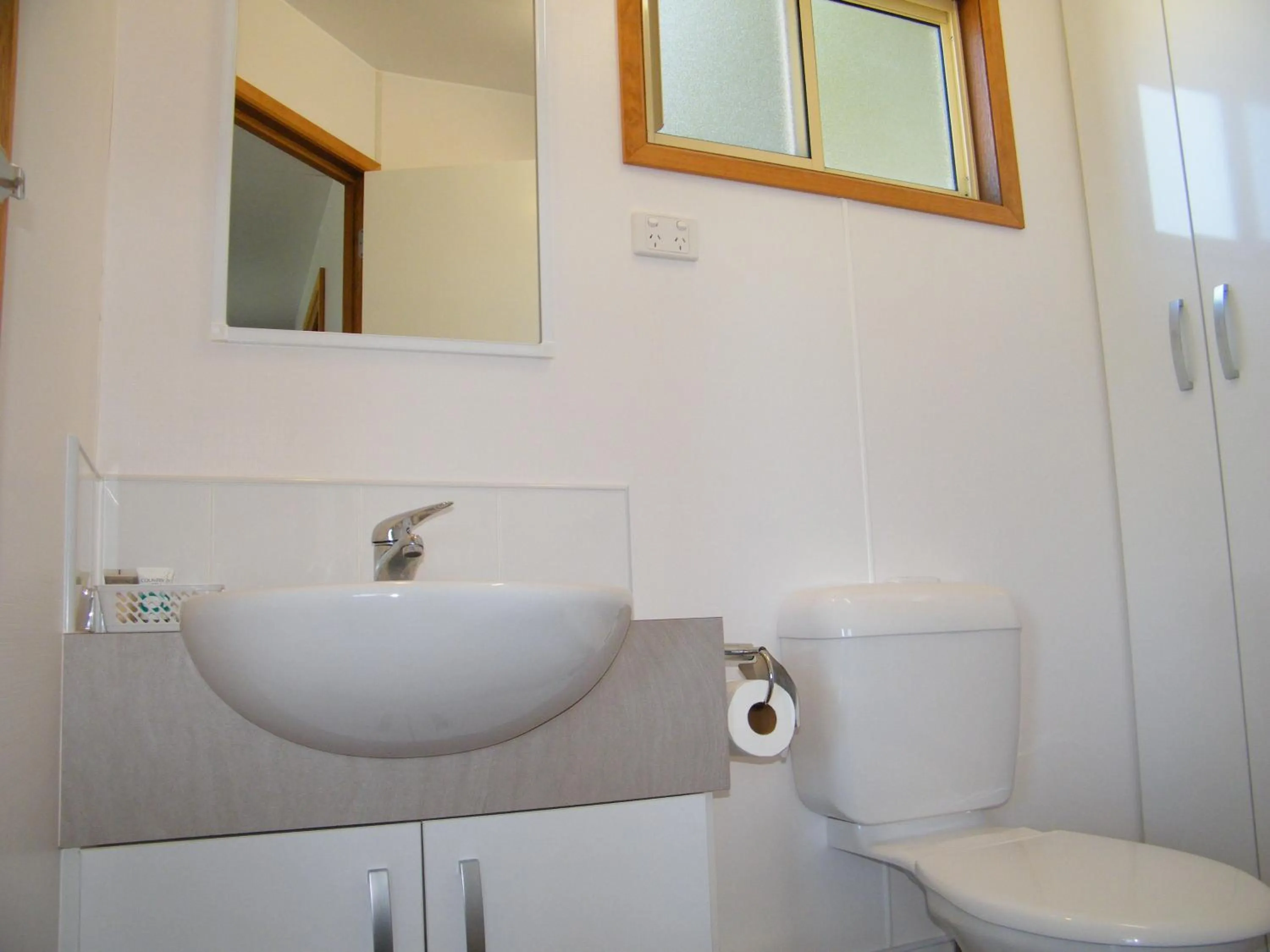Bathroom in Bega Caravan Park