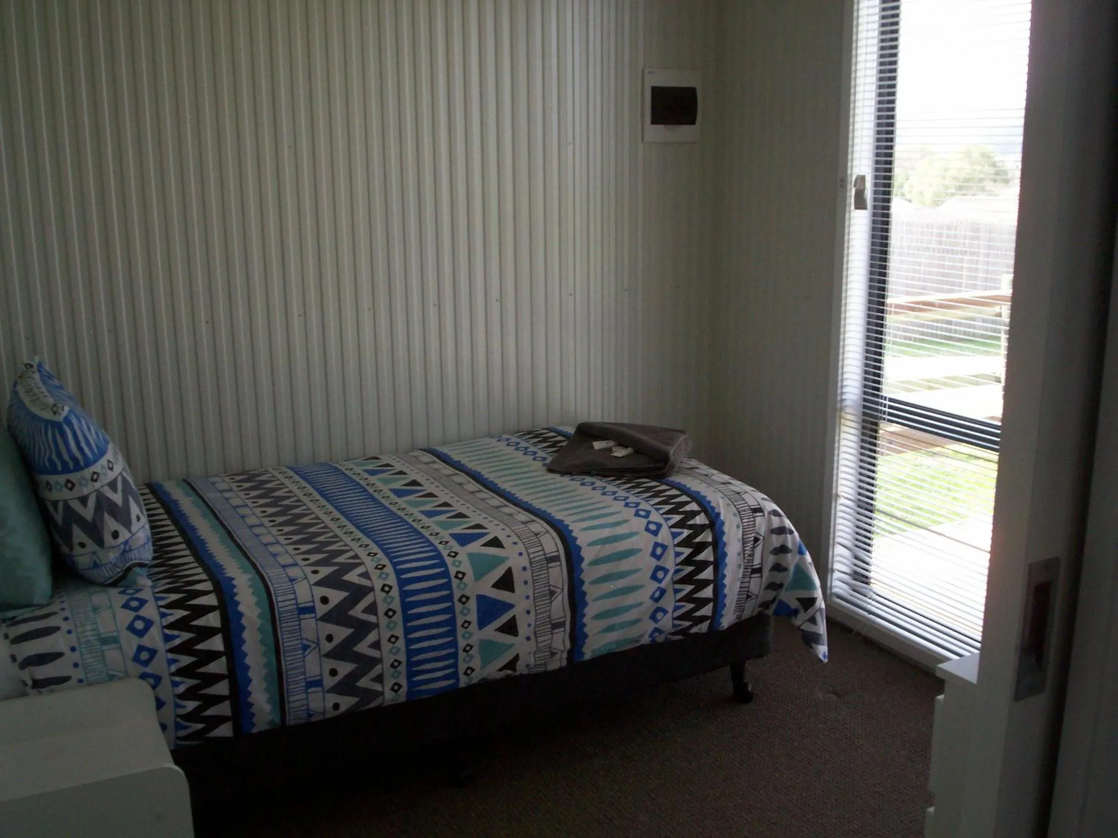 Bedroom, Bed in Bega Caravan Park