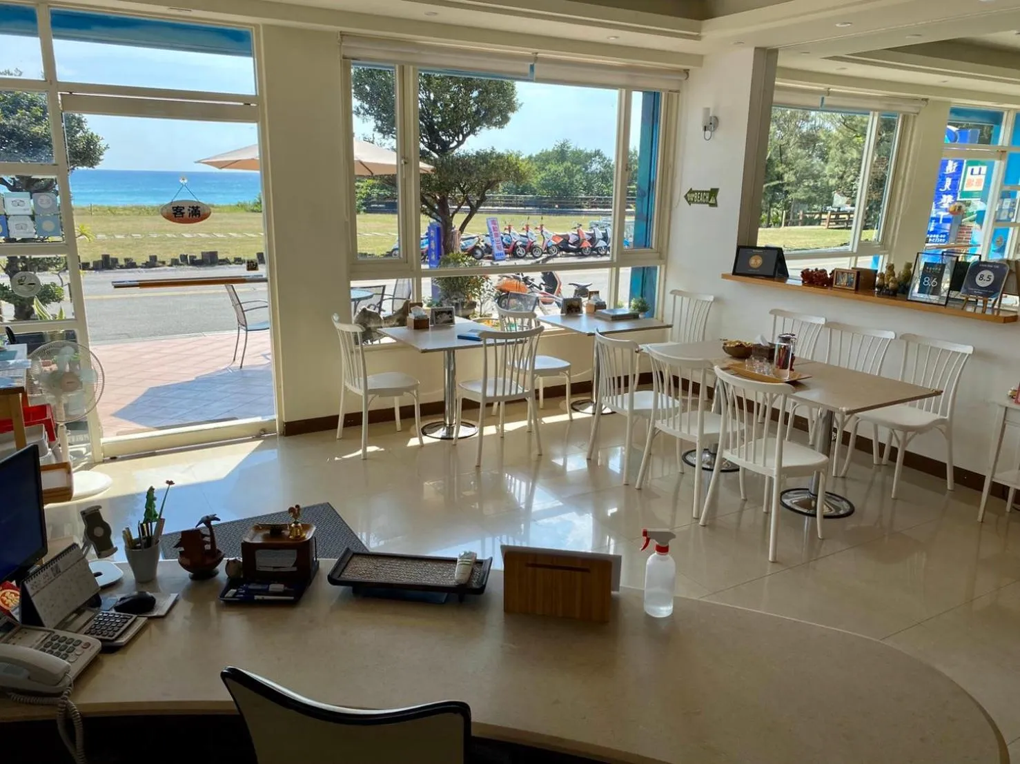 Lobby or reception in LoveSea 126 Beach Inn