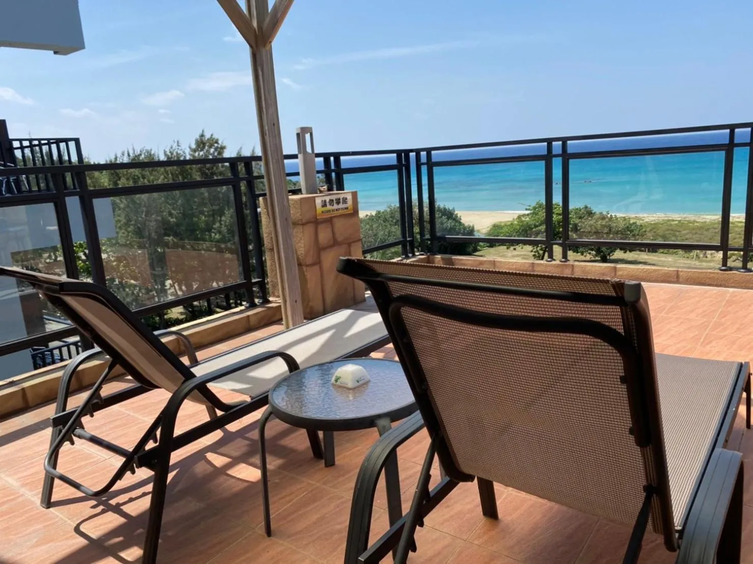 Balcony/Terrace in LoveSea 126 Beach Inn