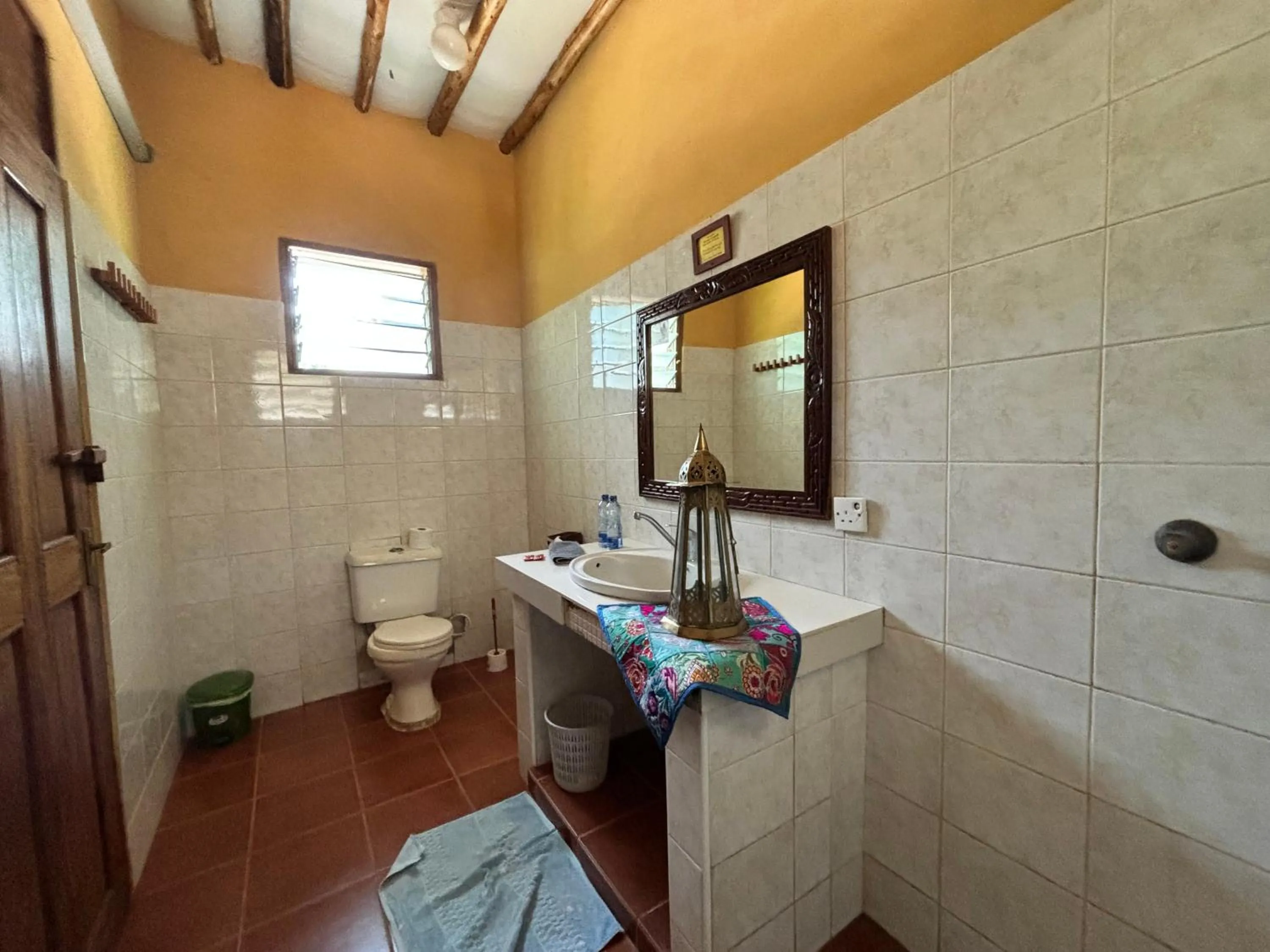 Bathroom in Sawa Sawa Beach House