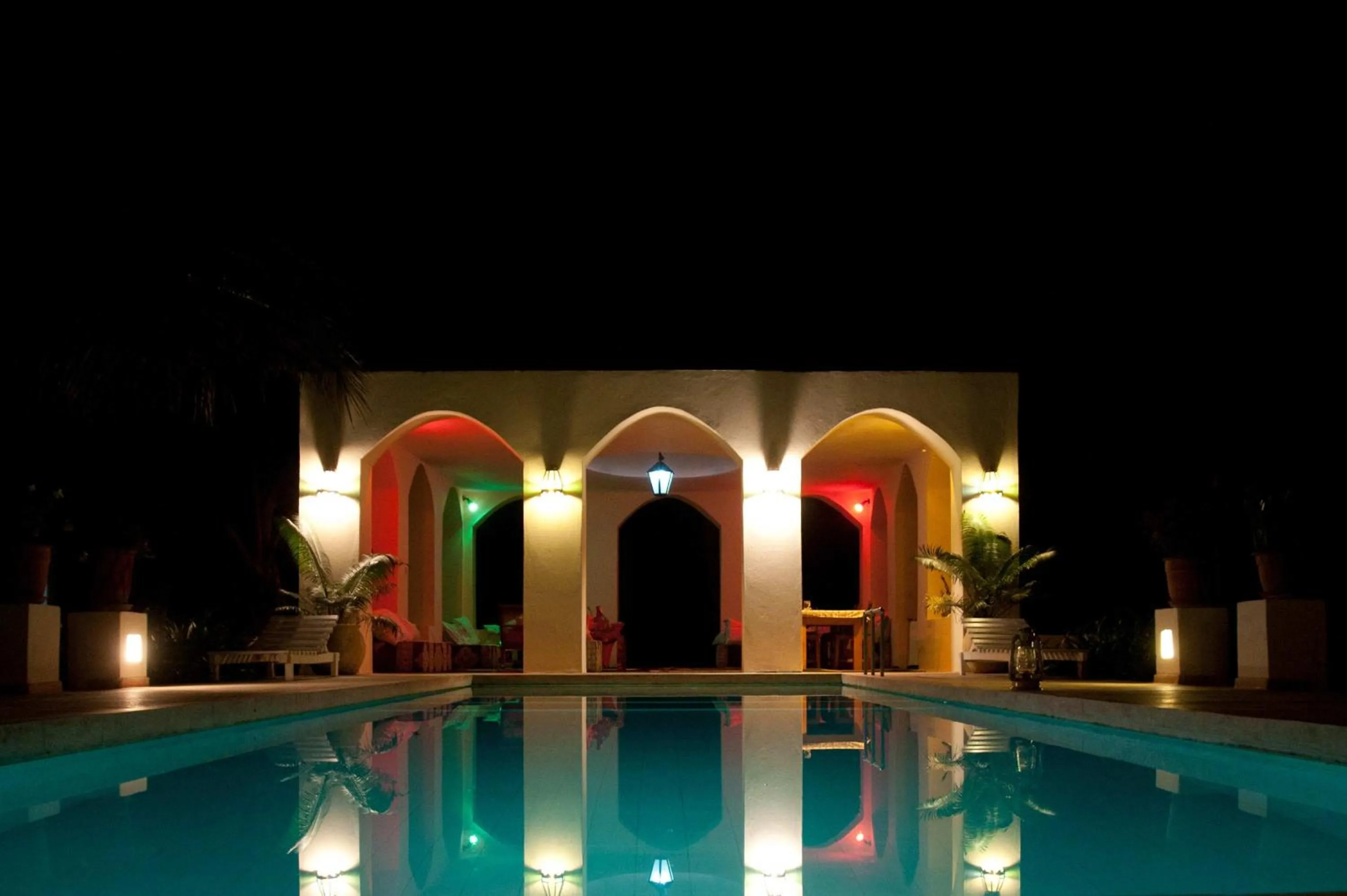 Night in Sawa Sawa Beach House