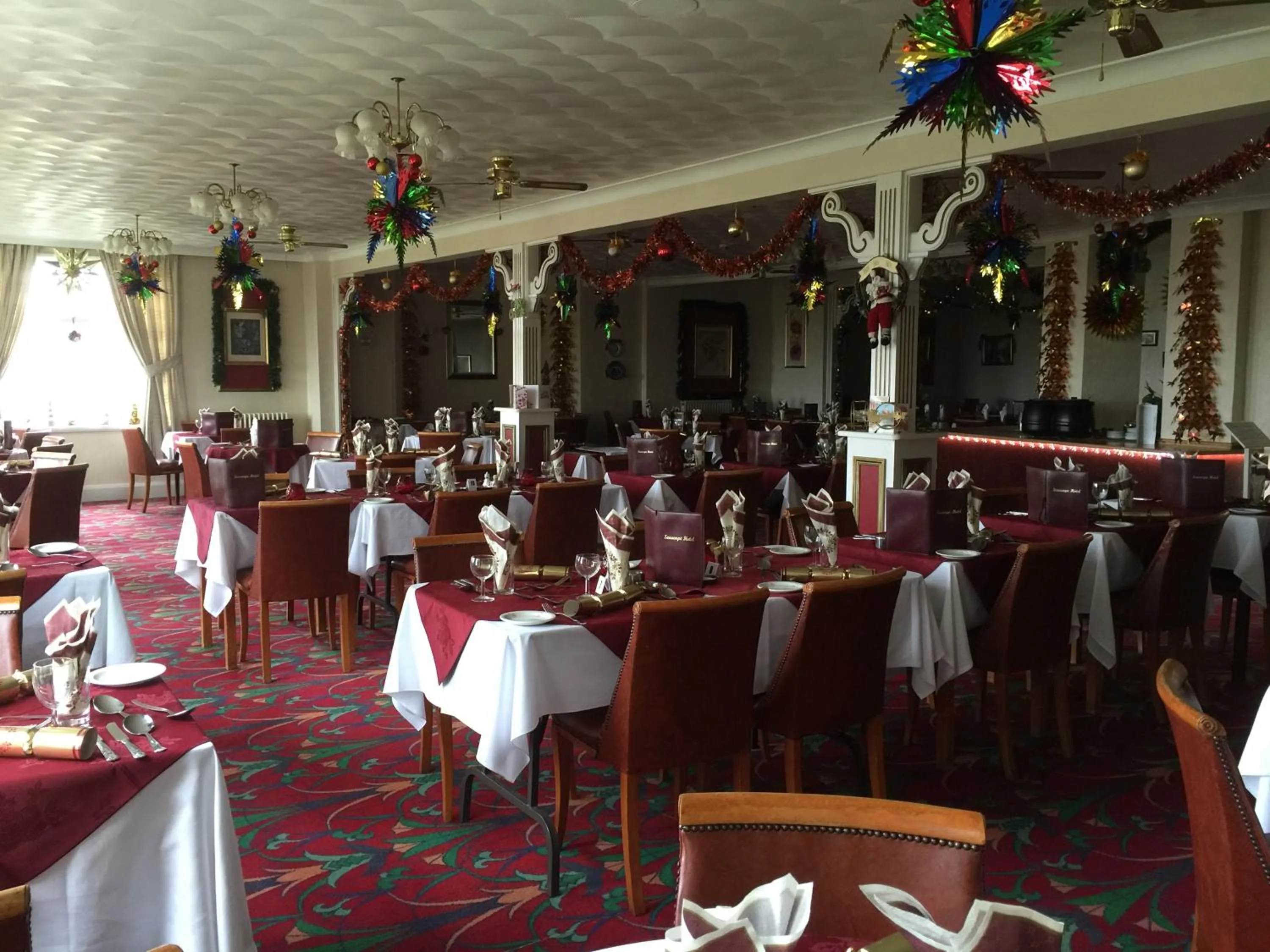 Restaurant/places to eat in Seascape Hotel