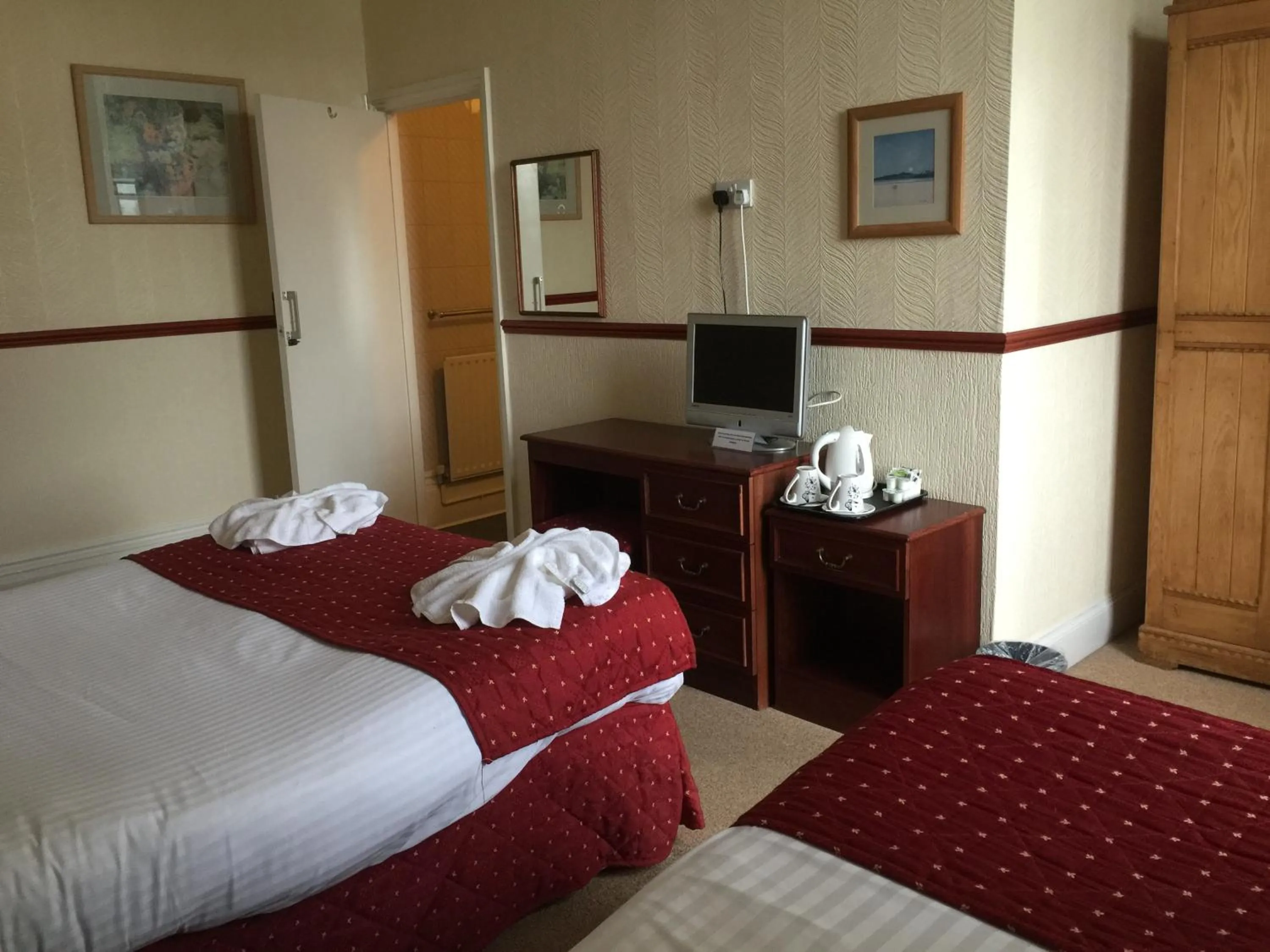 Bedroom in Seascape Hotel