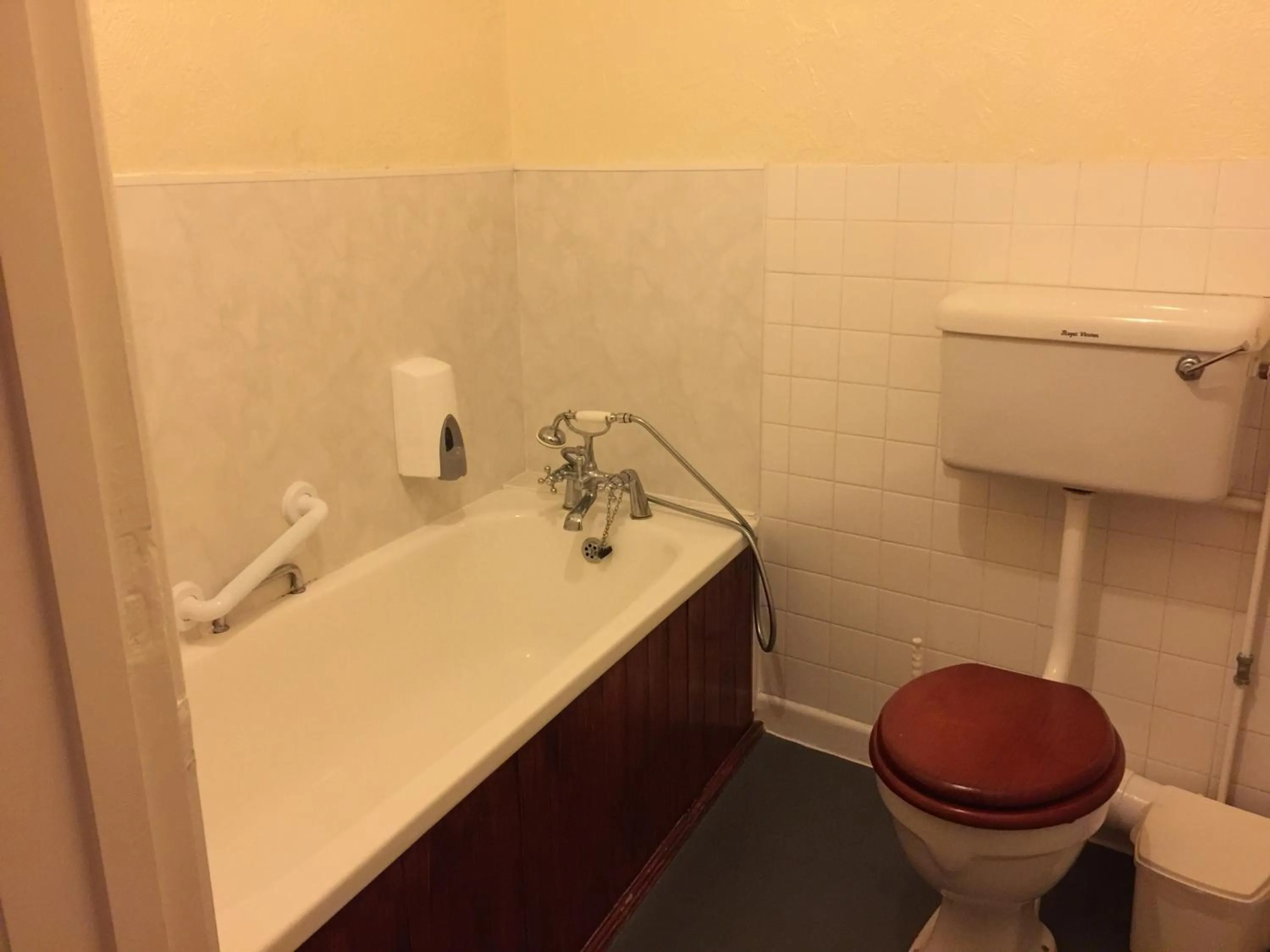 Bathroom in Seascape Hotel