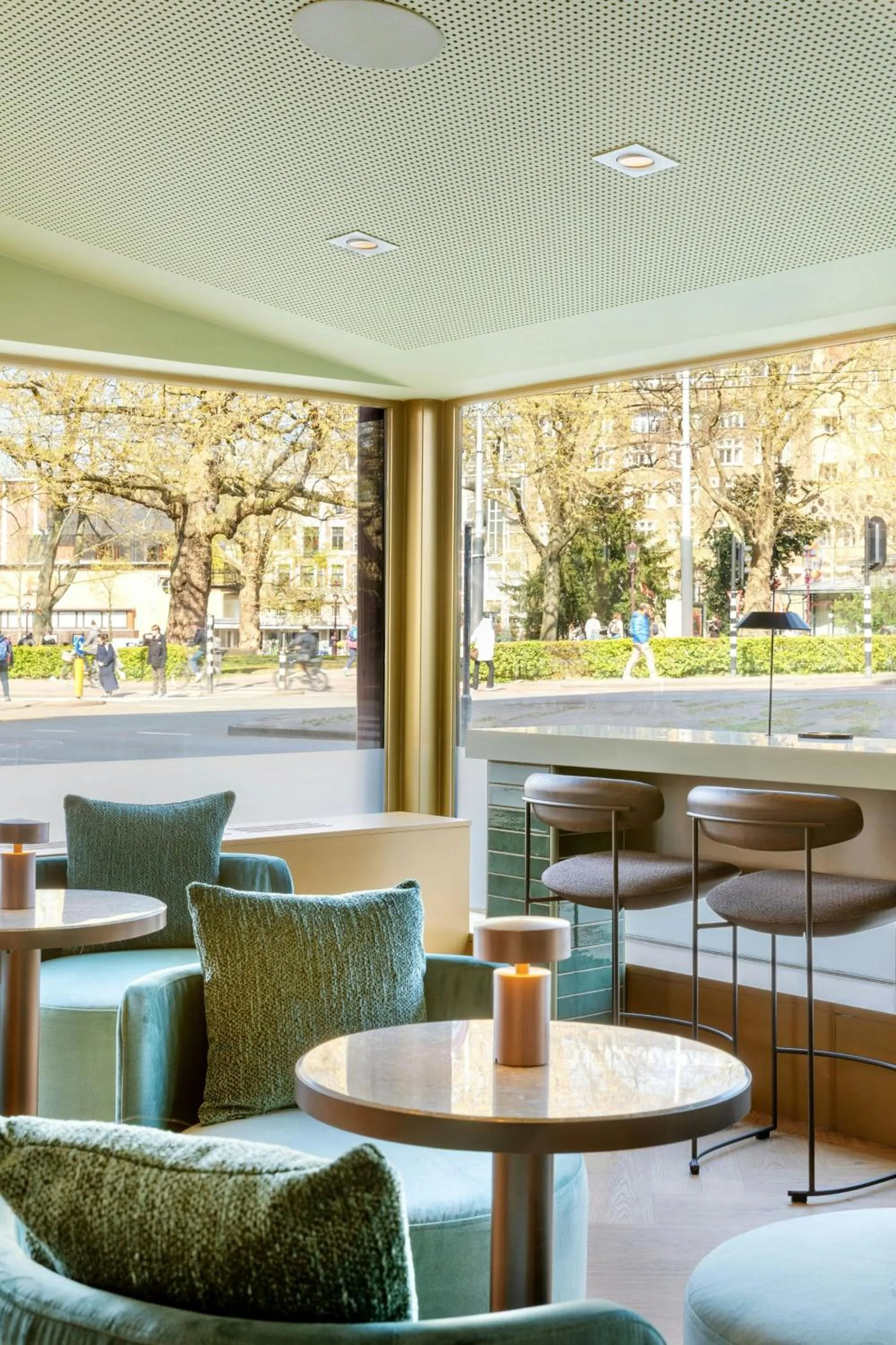 Lounge or bar in Amsterdam Marriott Hotel