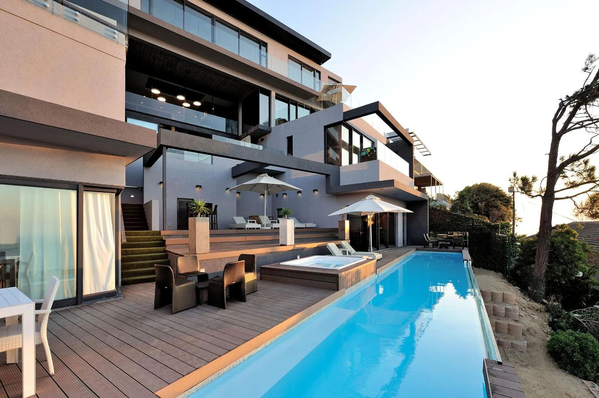 Swimming pool in Sea Star Rocks Boutique Hotel