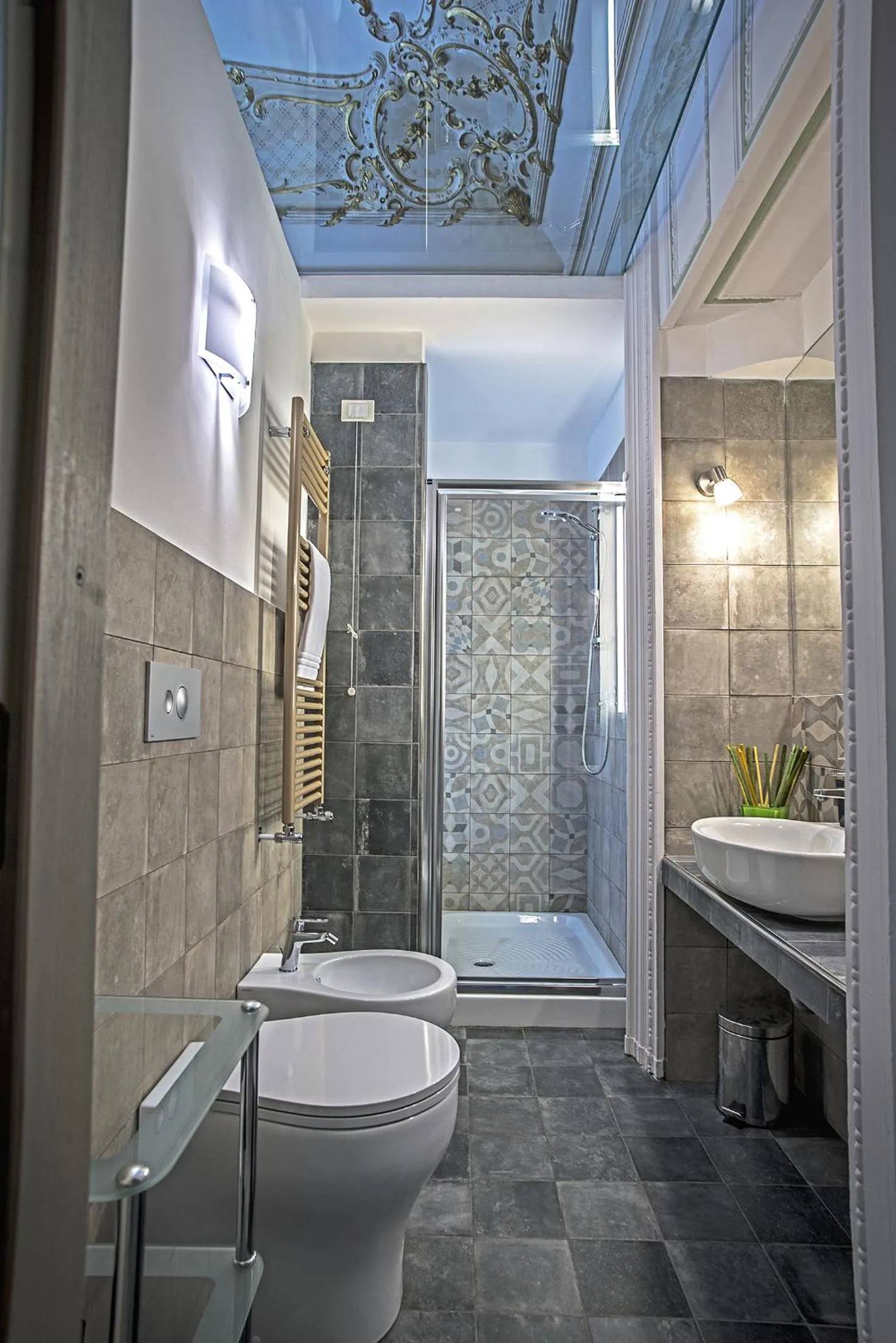 Bathroom in Acanthus B&B