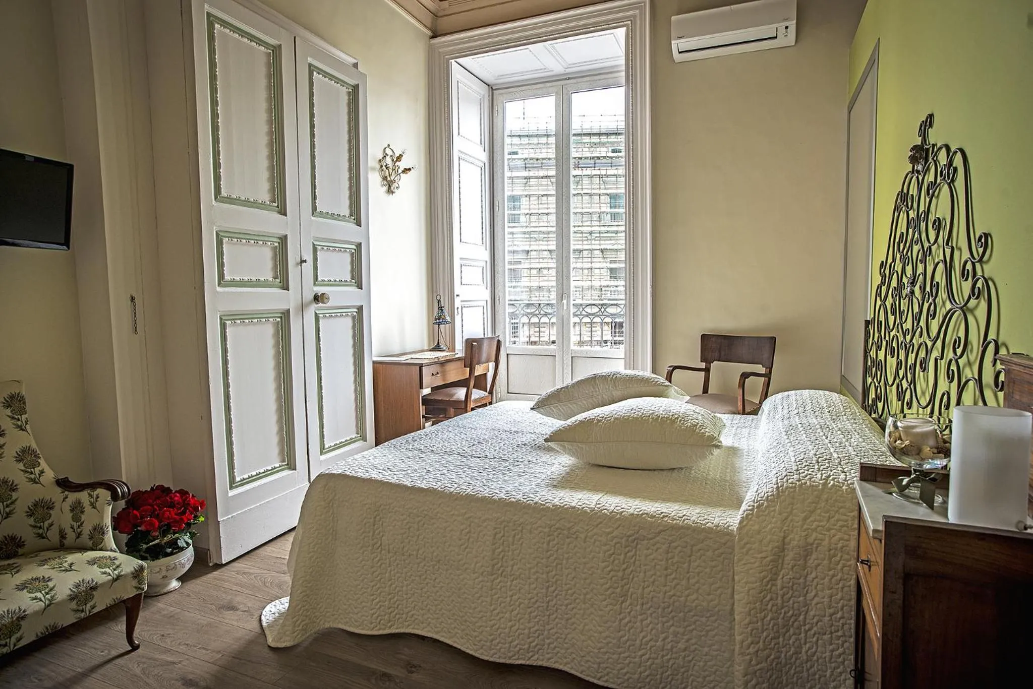 Bedroom in Acanthus B&B