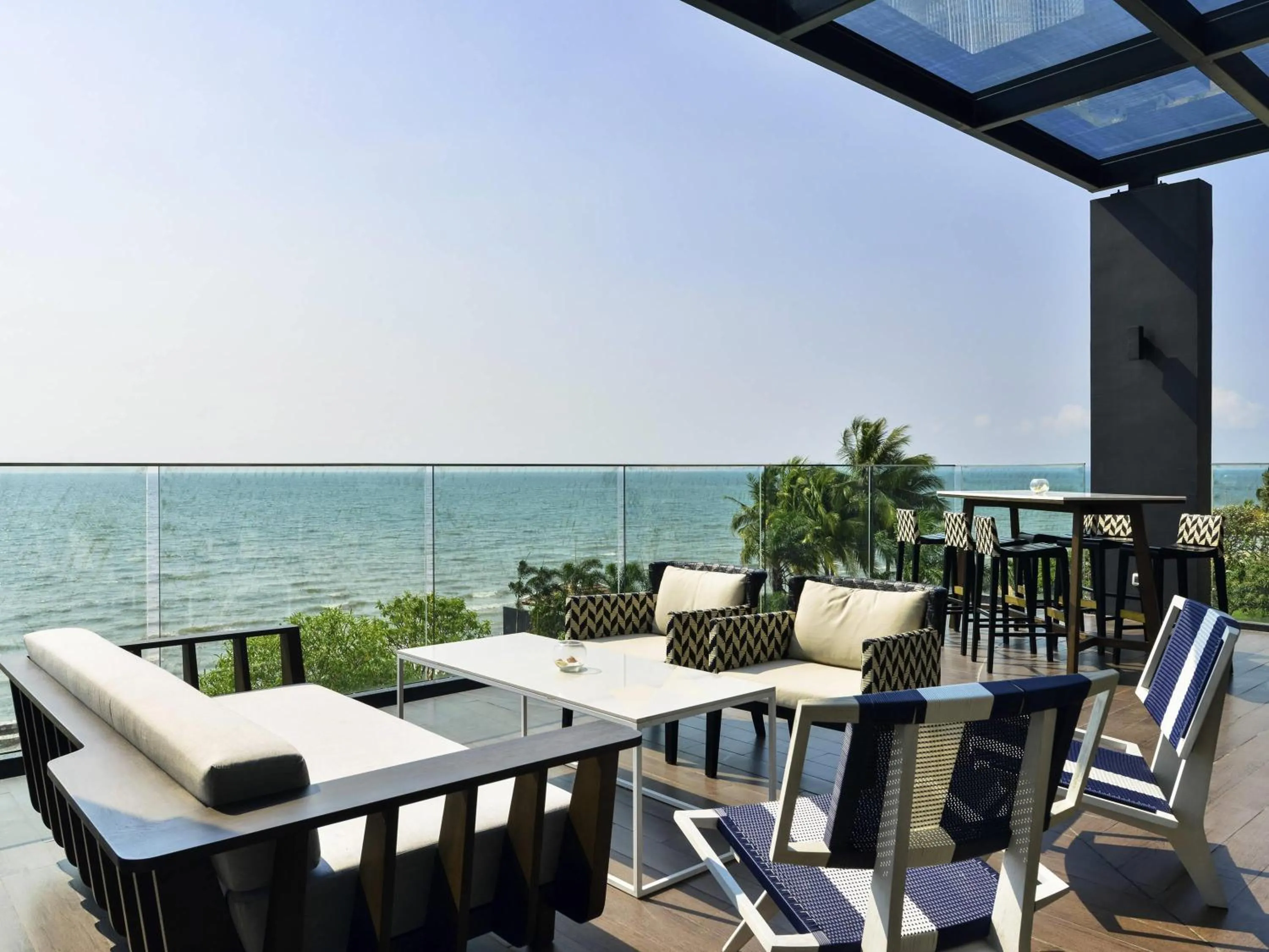 Restaurant/places to eat in Veranda Resort Pattaya - MGallery Collection, Accor Hotel
