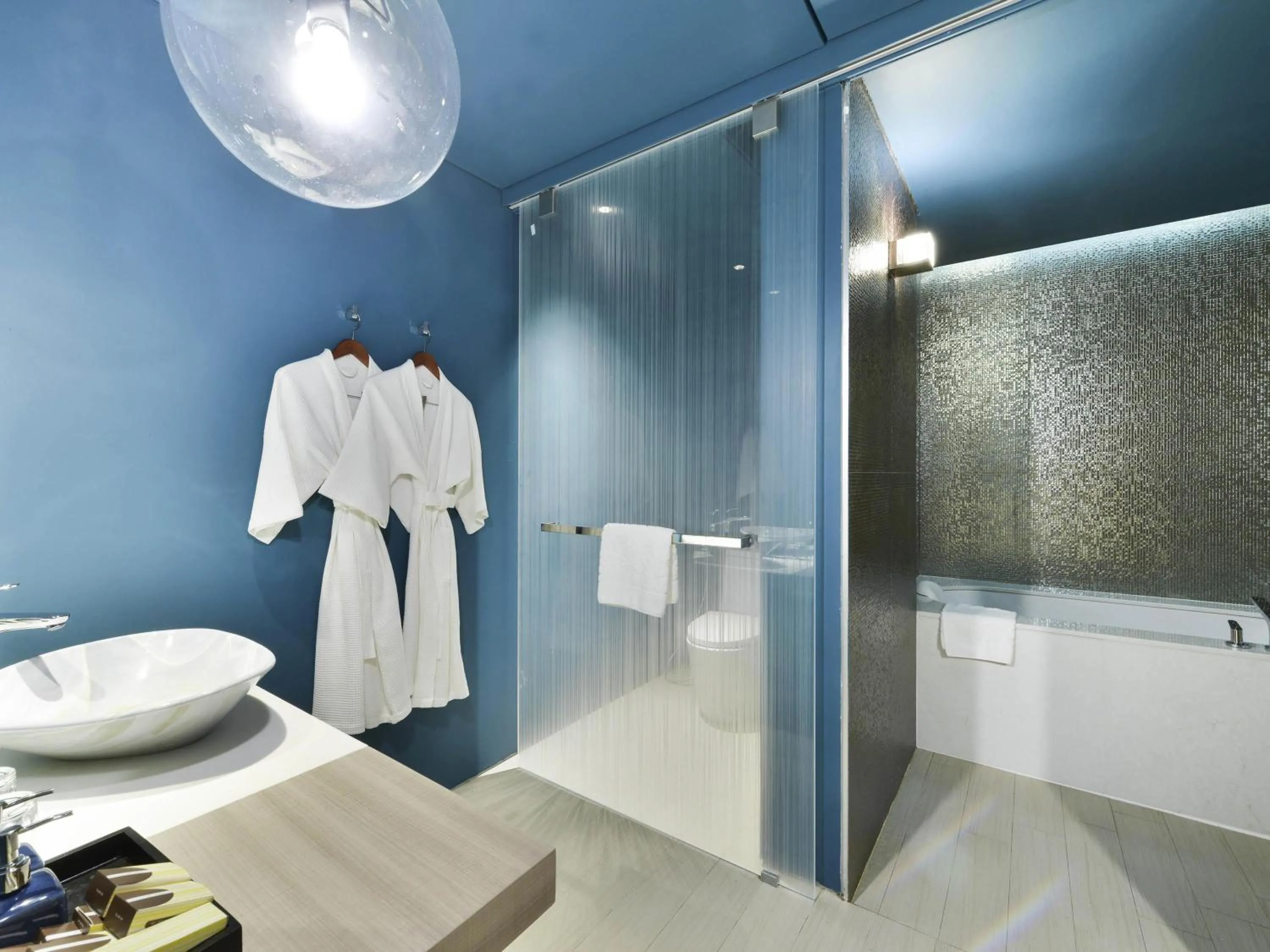 Photo of the whole room in Veranda Resort Pattaya - MGallery Collection, Accor Hotel