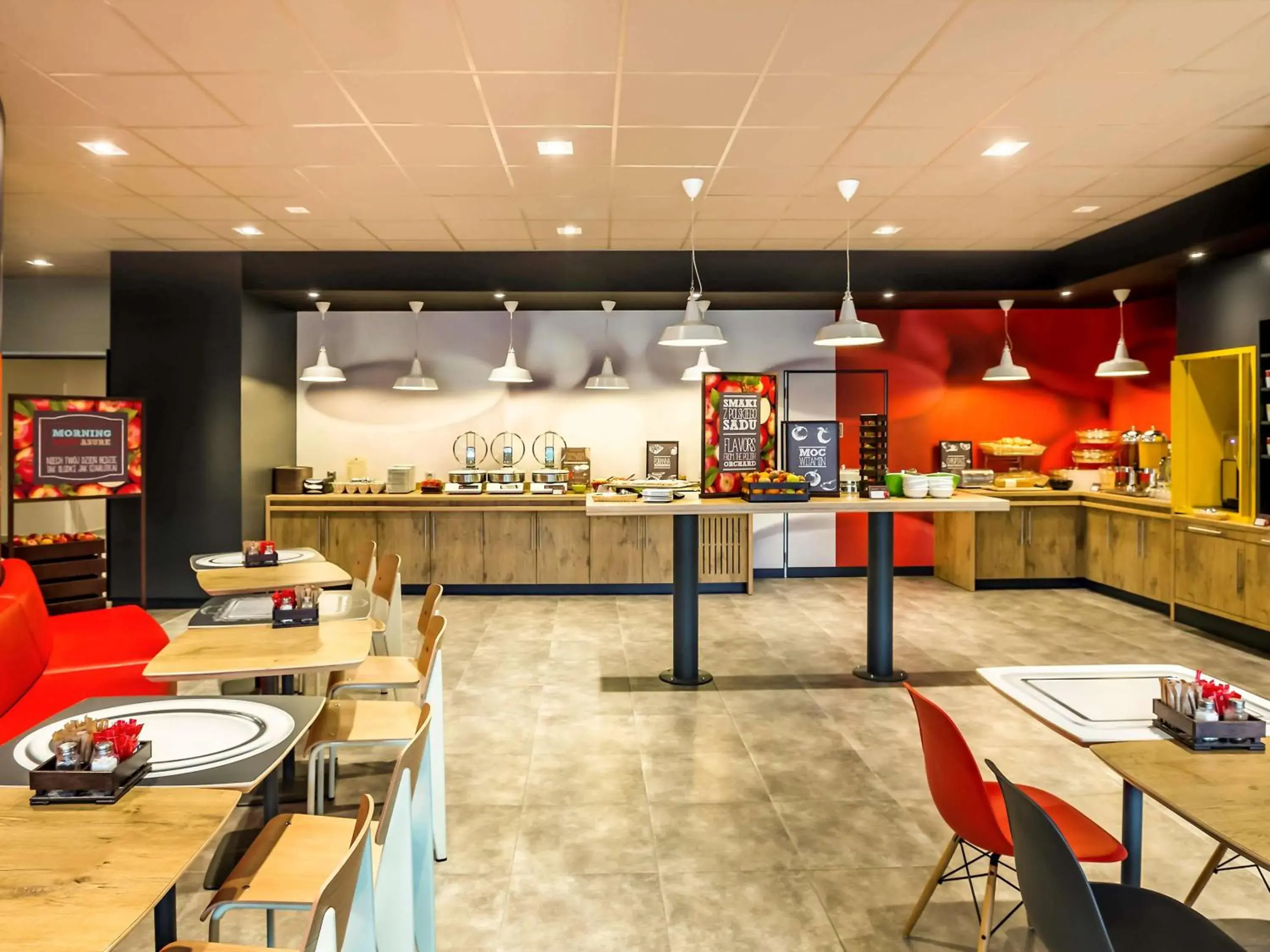Restaurant/places to eat in Ibis Wroclaw Centrum Restaurant/places to eat in Ibis Wroclaw Centrum