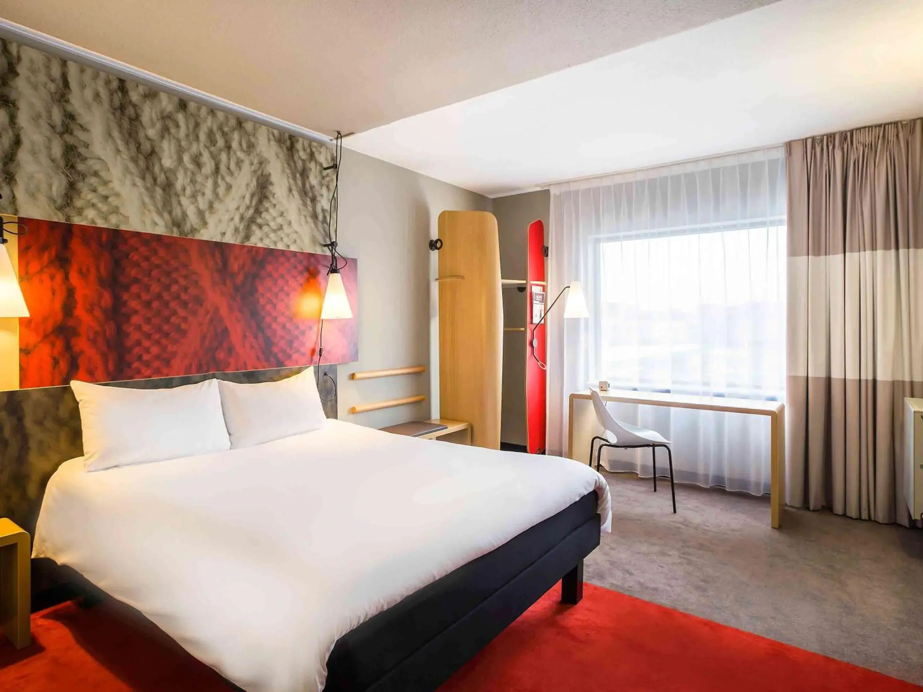 Photo of the whole room, Bed in Ibis Wroclaw Centrum Photo of the whole room, Bed in Ibis Wroclaw Centrum