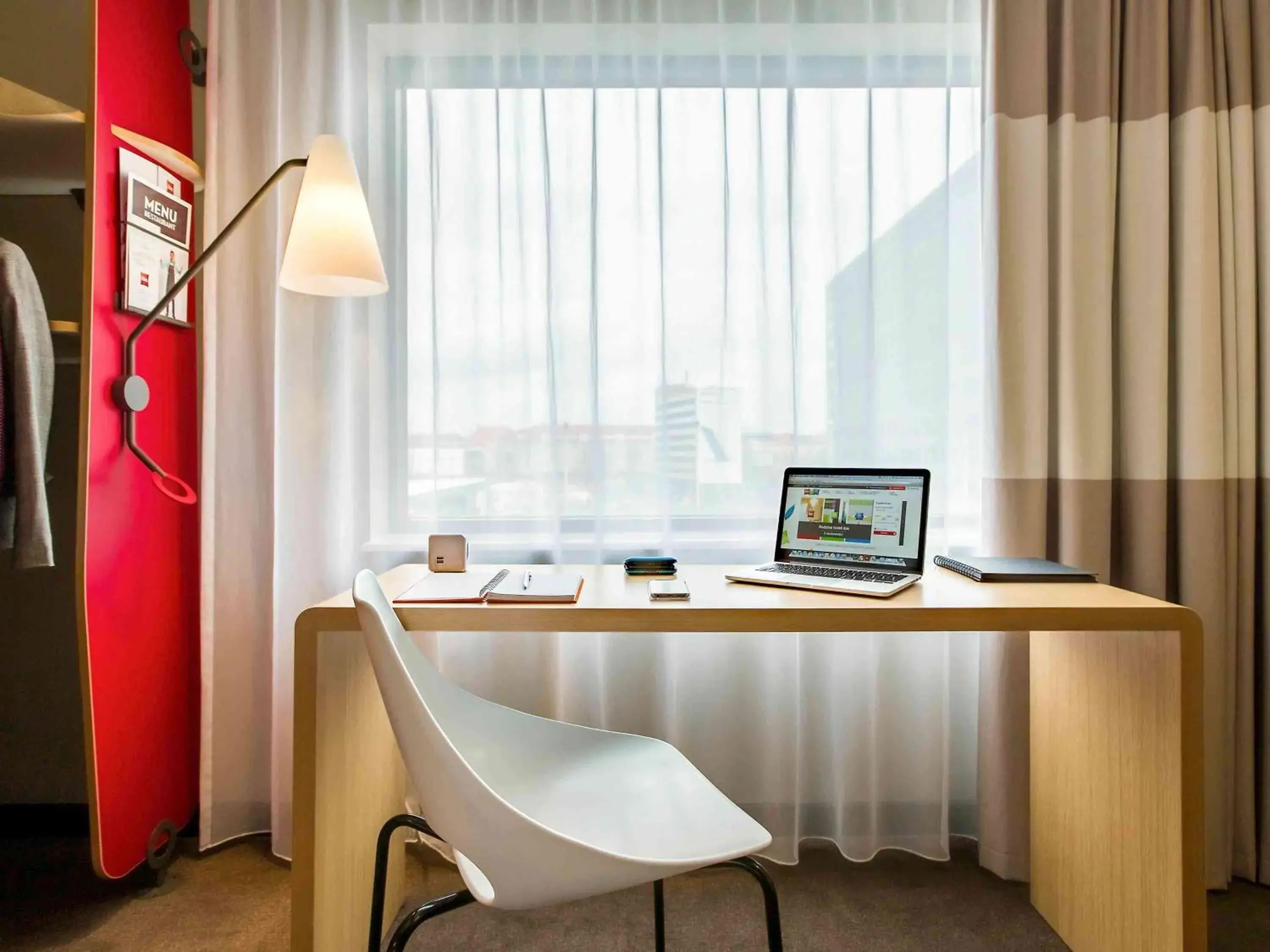 Photo of the whole room in Ibis Wroclaw Centrum Photo of the whole room in Ibis Wroclaw Centrum