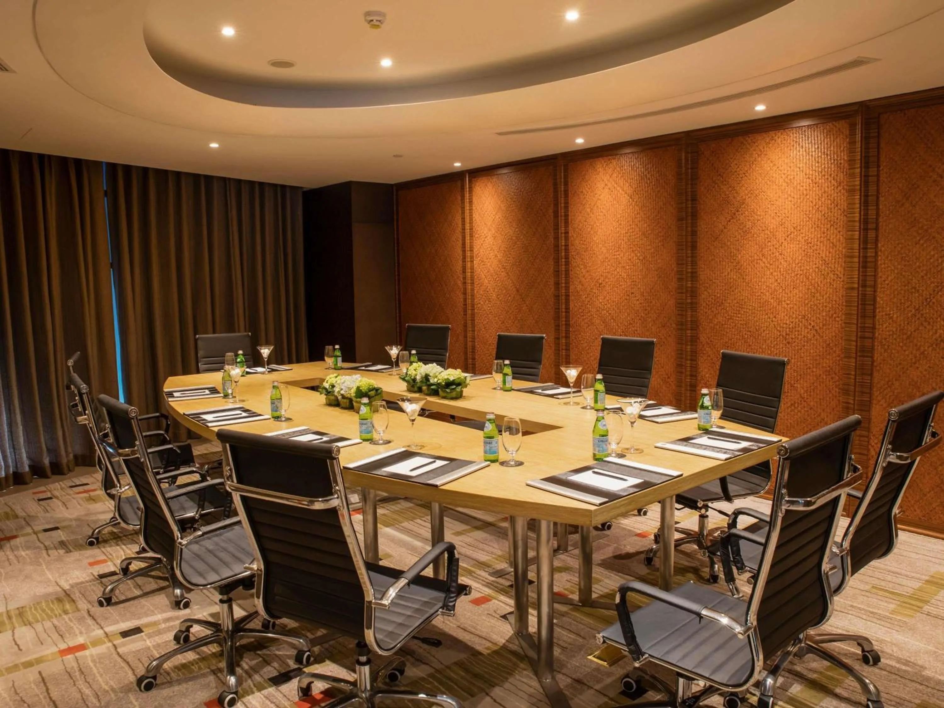 Meeting/conference room in Pullman Vung Tau