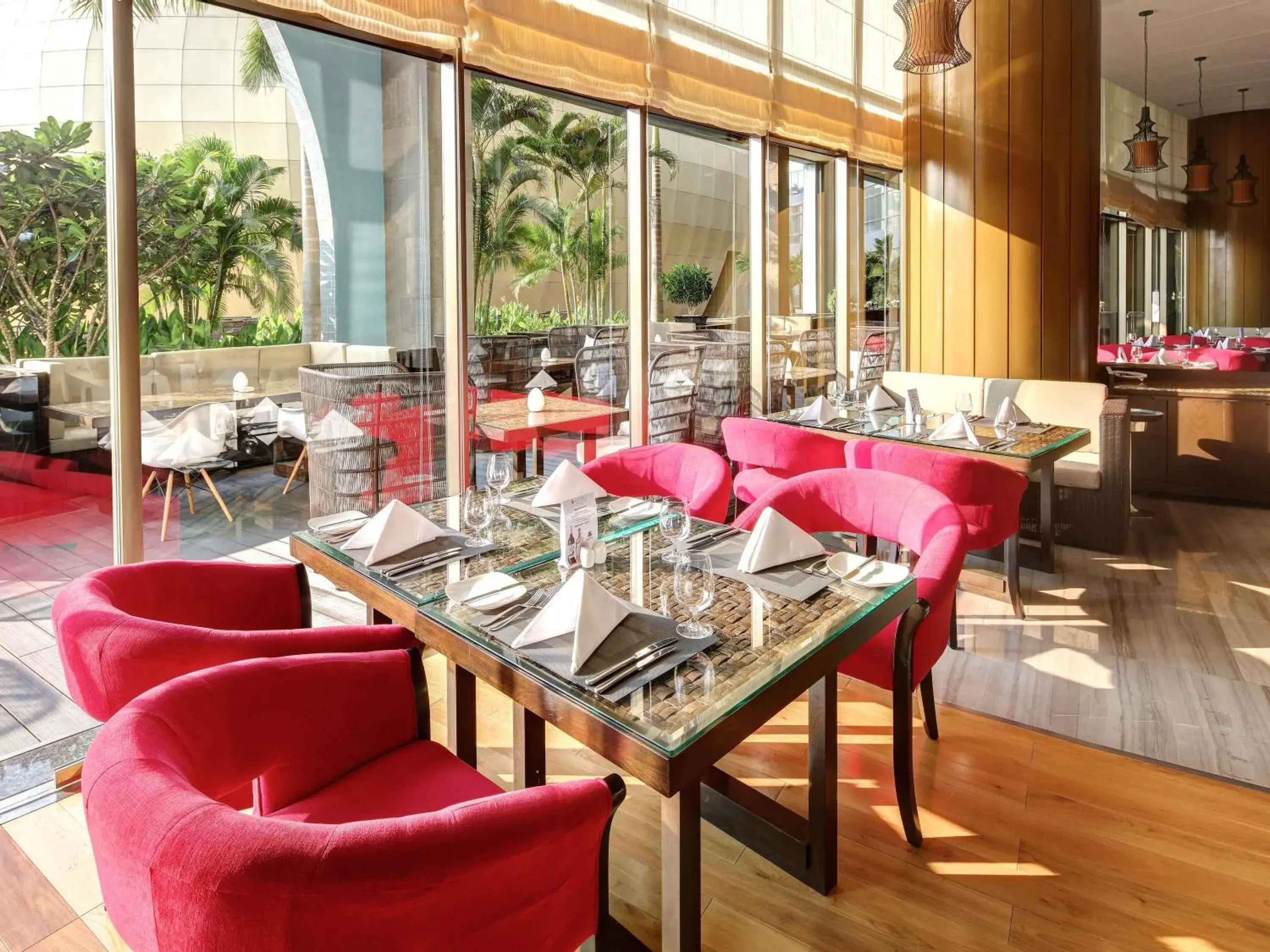 Restaurant/places to eat in Pullman Vung Tau Restaurant/places to eat in Pullman Vung Tau