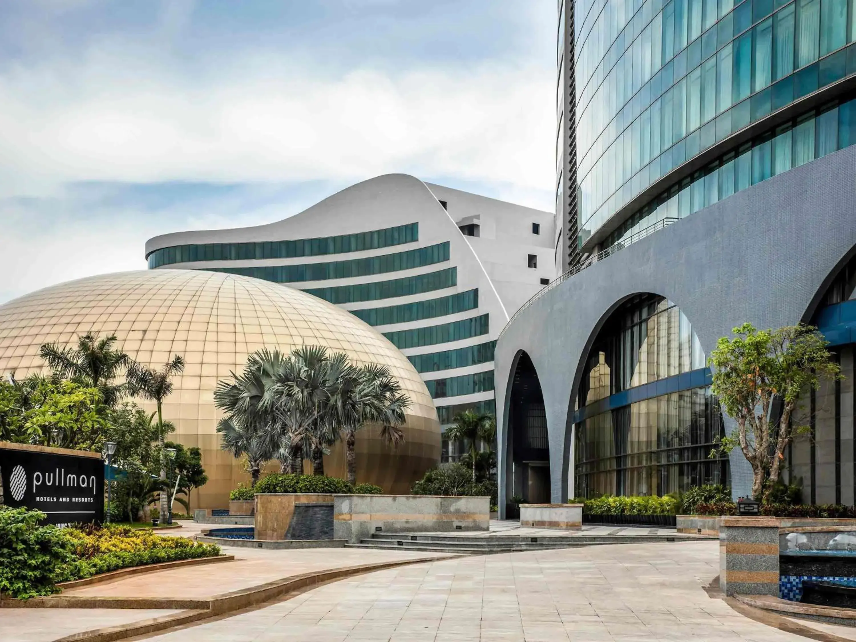 Property building in Pullman Vung Tau Property building in Pullman Vung Tau