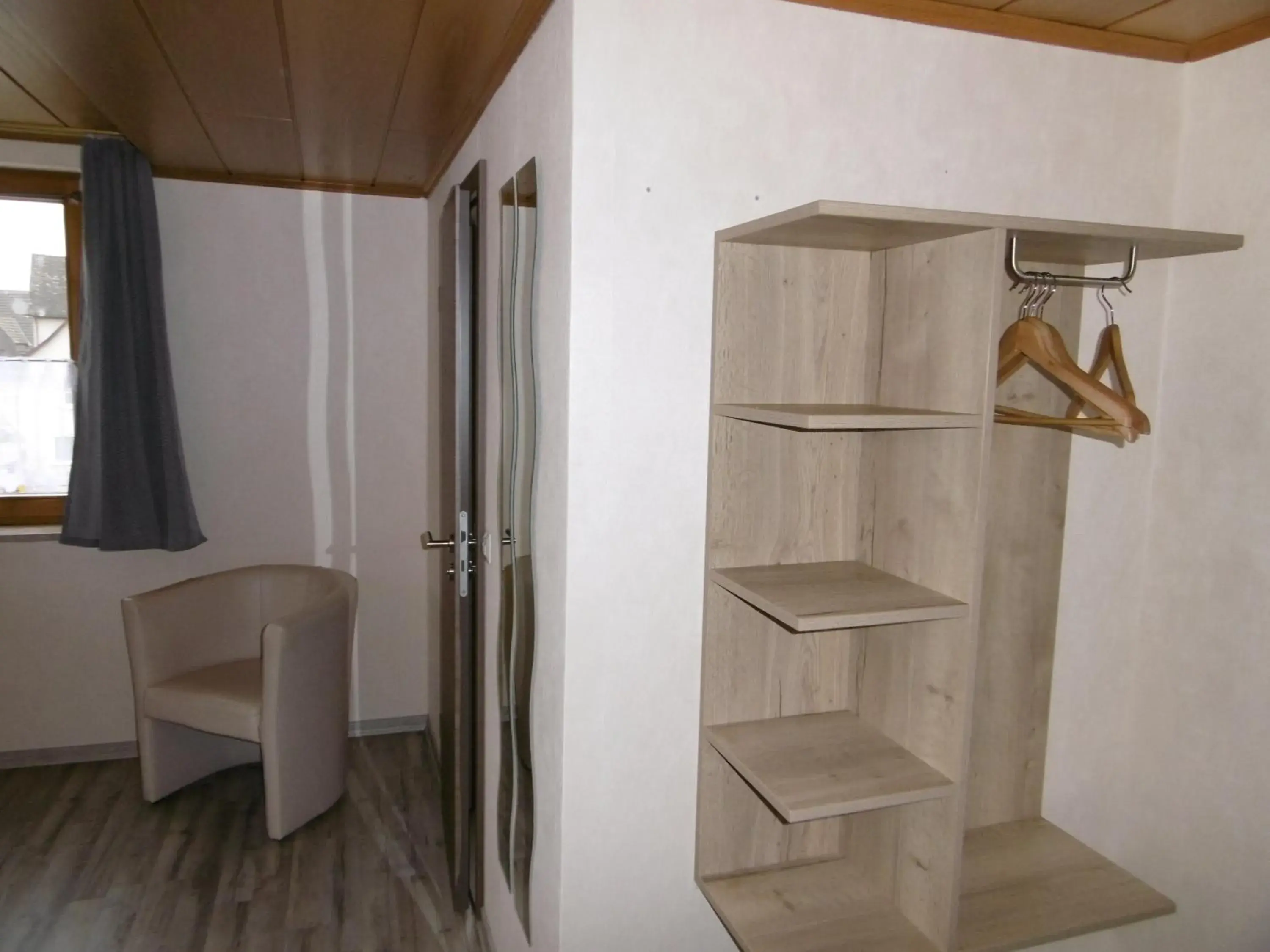 Double Room with Private Bathroom in Gästepension zum Stern Double Room with Private Bathroom in Gästepension zum Stern