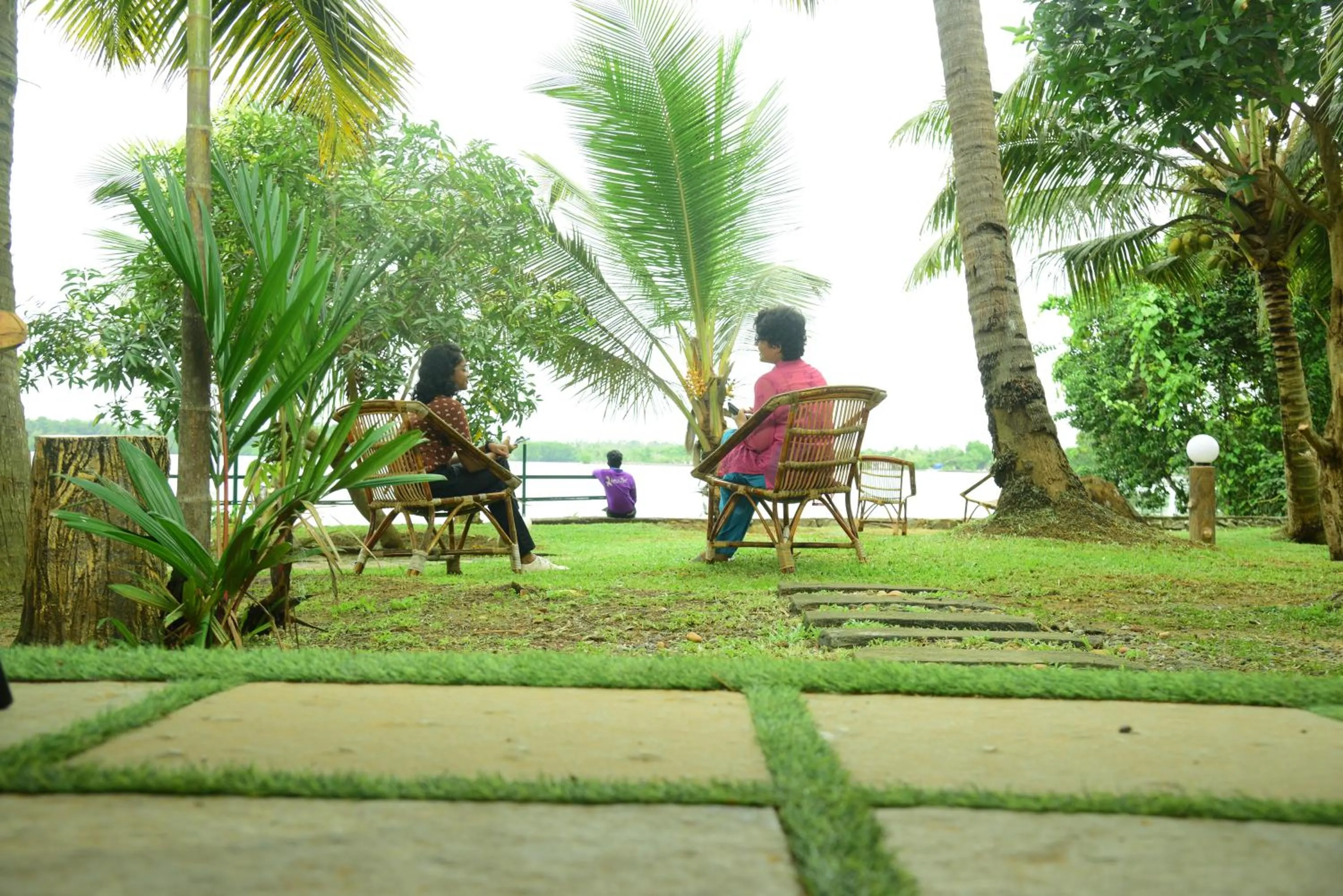 Lake N River Resort Munroe Island