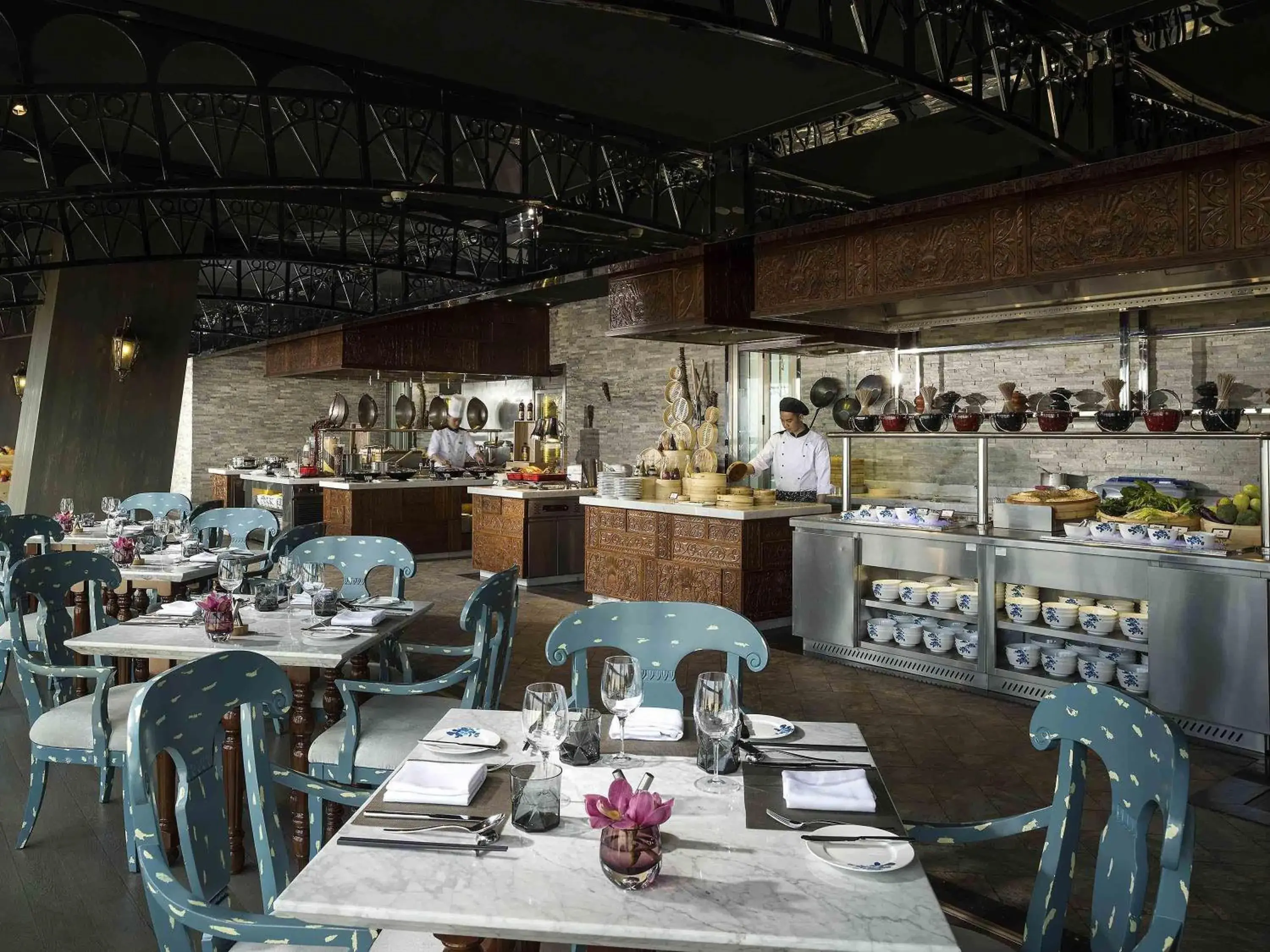 Restaurant/places to eat in Sofitel Kunming Restaurant/places to eat in Sofitel Kunming