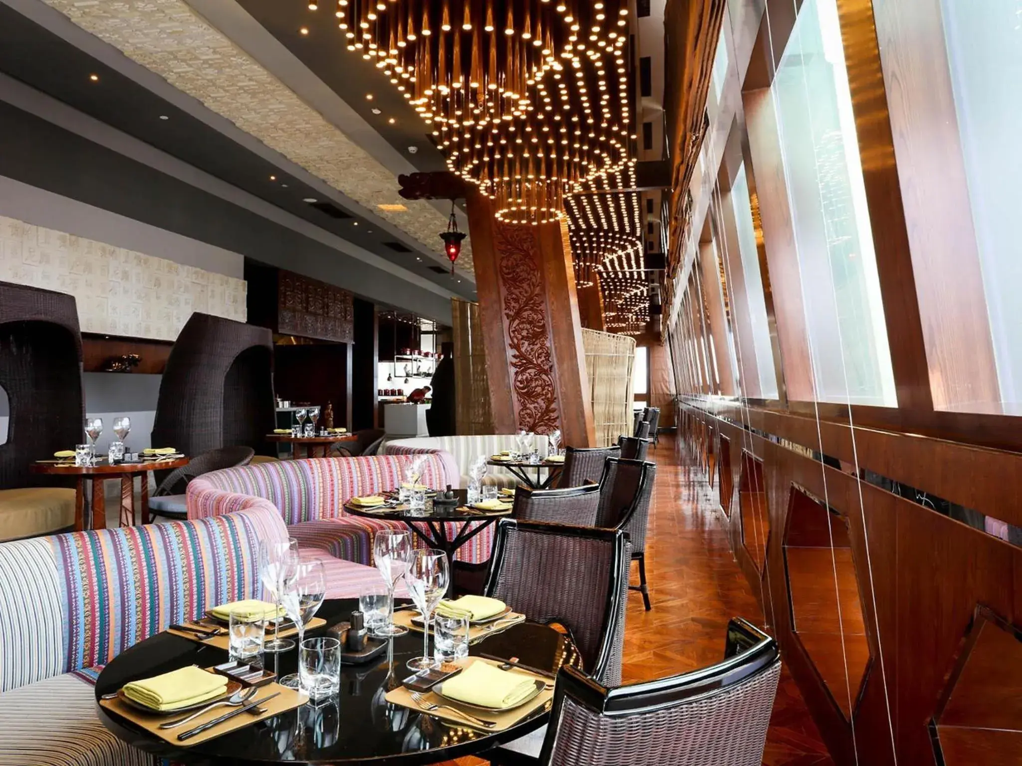 Restaurant/places to eat in Sofitel Kunming Restaurant/places to eat in Sofitel Kunming