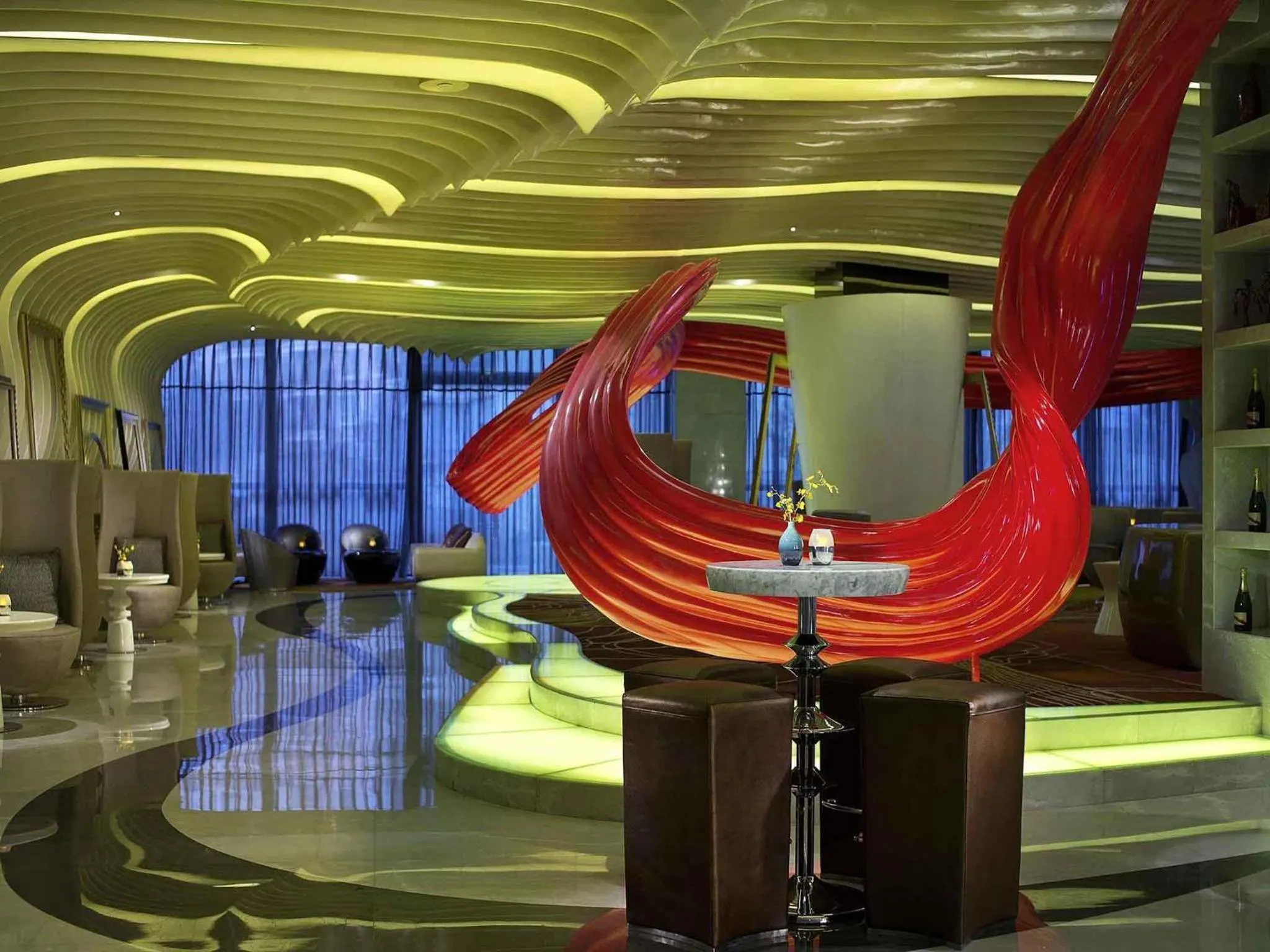 Lounge or bar in Sofitel Kunming