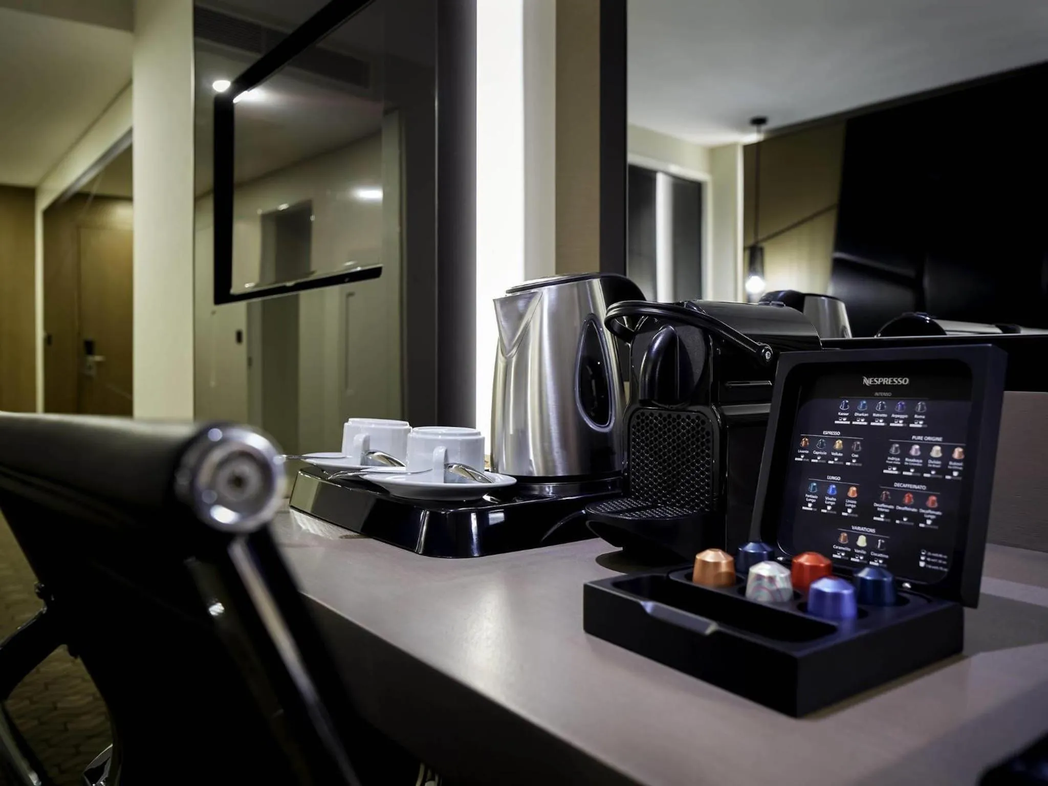 Deluxe Room with Twin Bed - City View in Pullman Istanbul Hotel & Convention Center