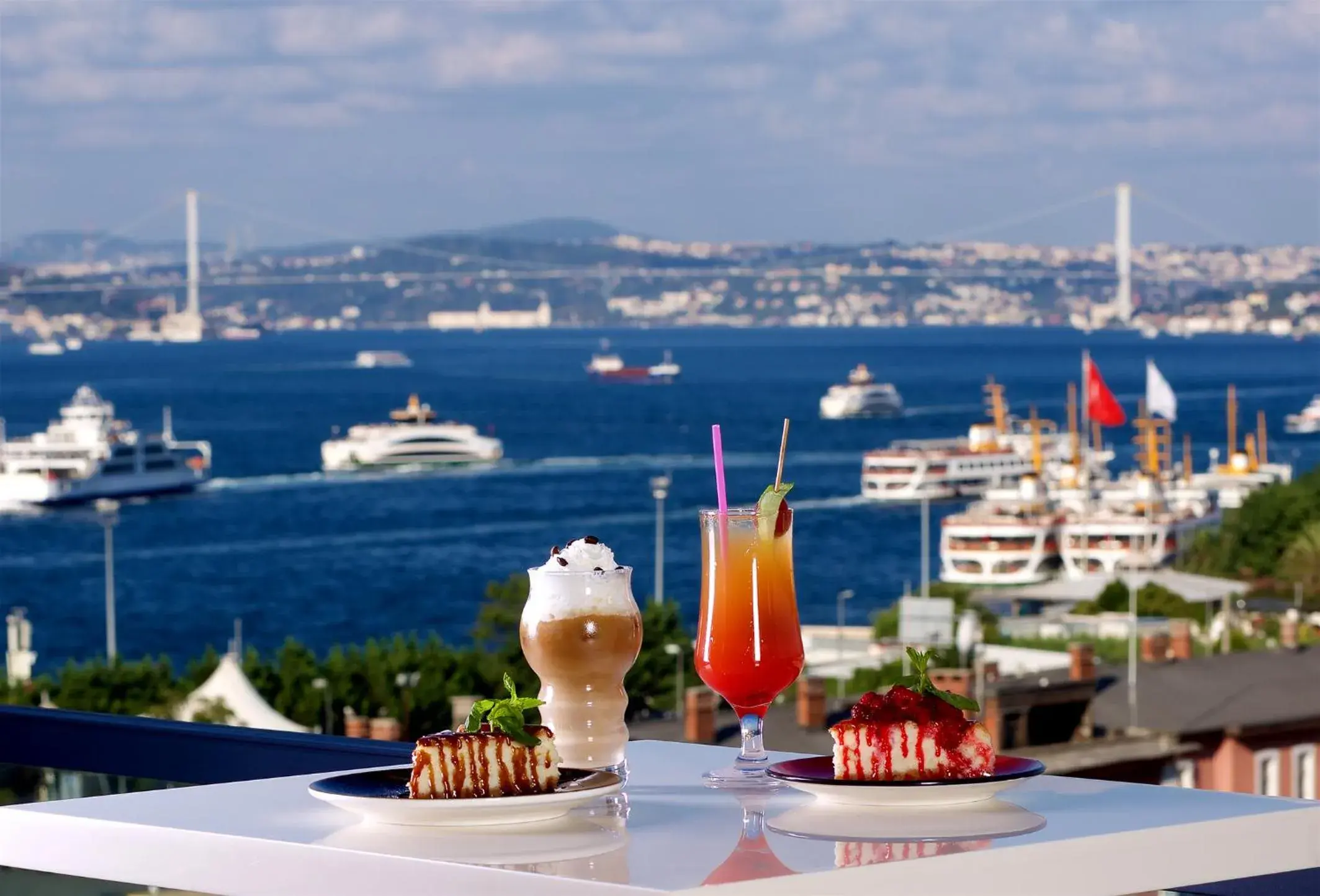 Restaurant/places to eat in Glamour Hotel Istanbul Sirkeci Restaurant/places to eat in Glamour Hotel Istanbul Sirkeci
