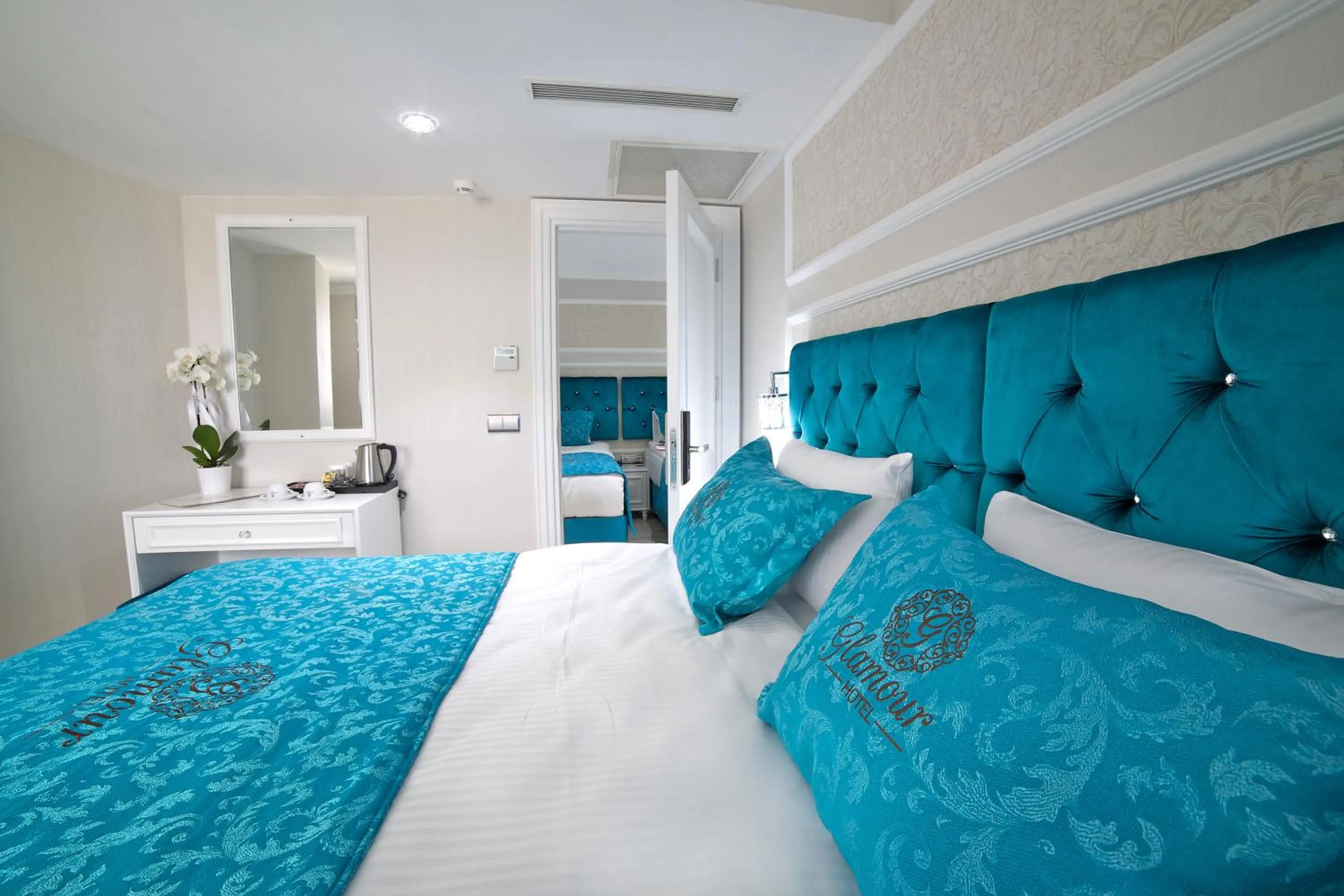 Bed in Glamour Hotel Istanbul Sirkeci