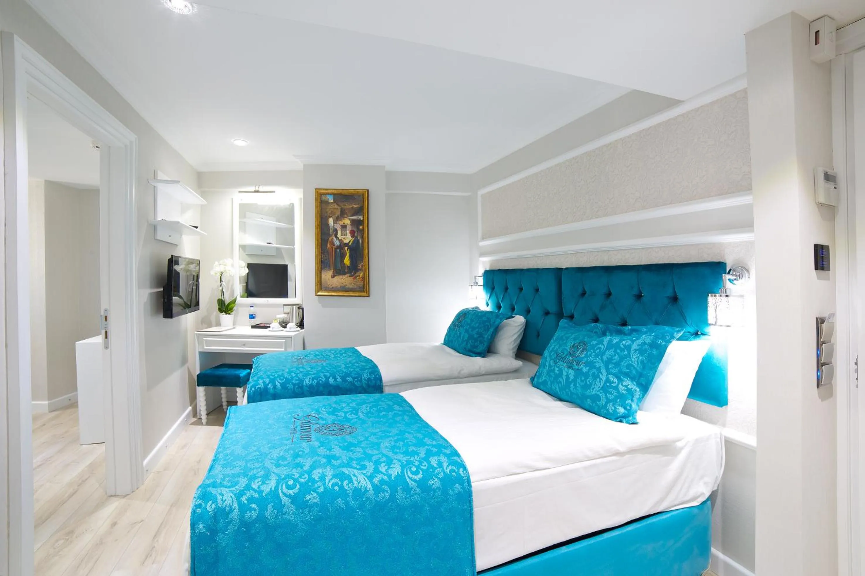 Bed in Glamour Hotel Istanbul Sirkeci