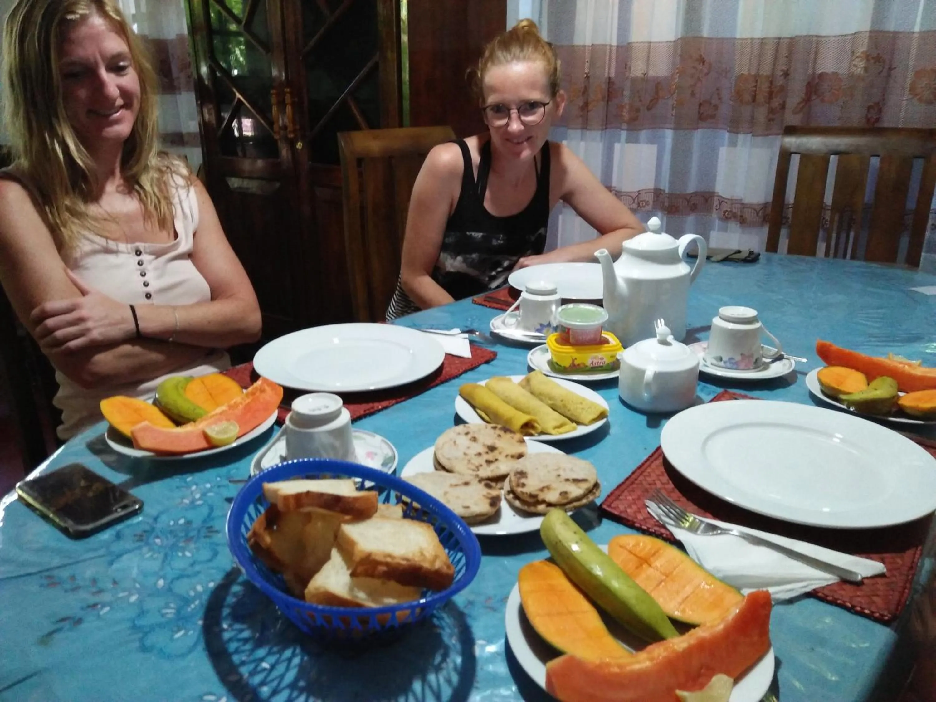 Food and drinks in Ananda Villa Bentota