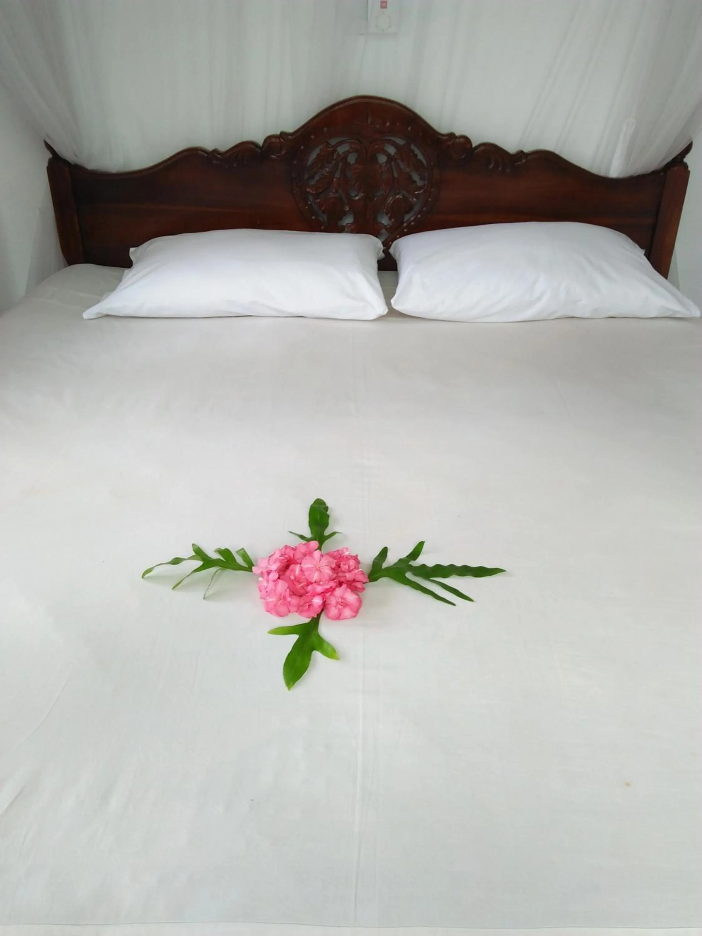 Bed in Ananda Villa Bentota