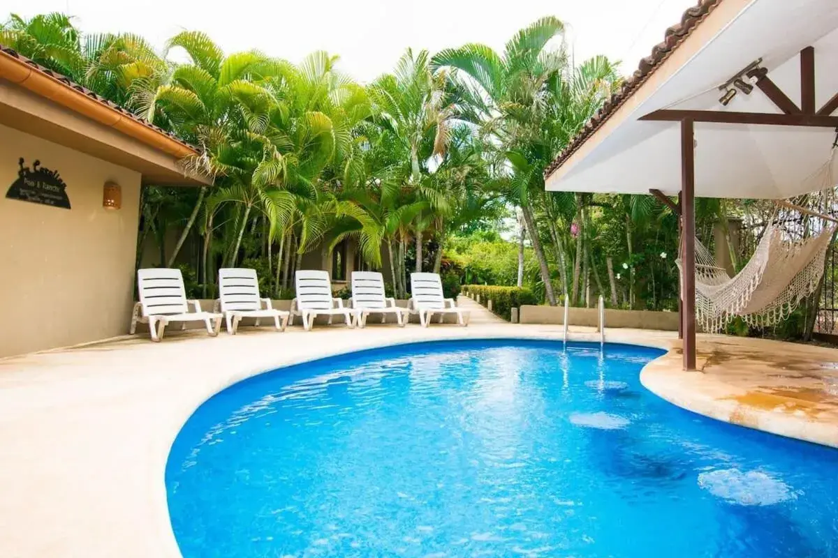 Cozy Garden Condo with Vibrant Tropical Decor, Swimming Pool and Rancho Cozy Garden Condo with Vibrant Tropical Decor, Swimming Pool and Rancho