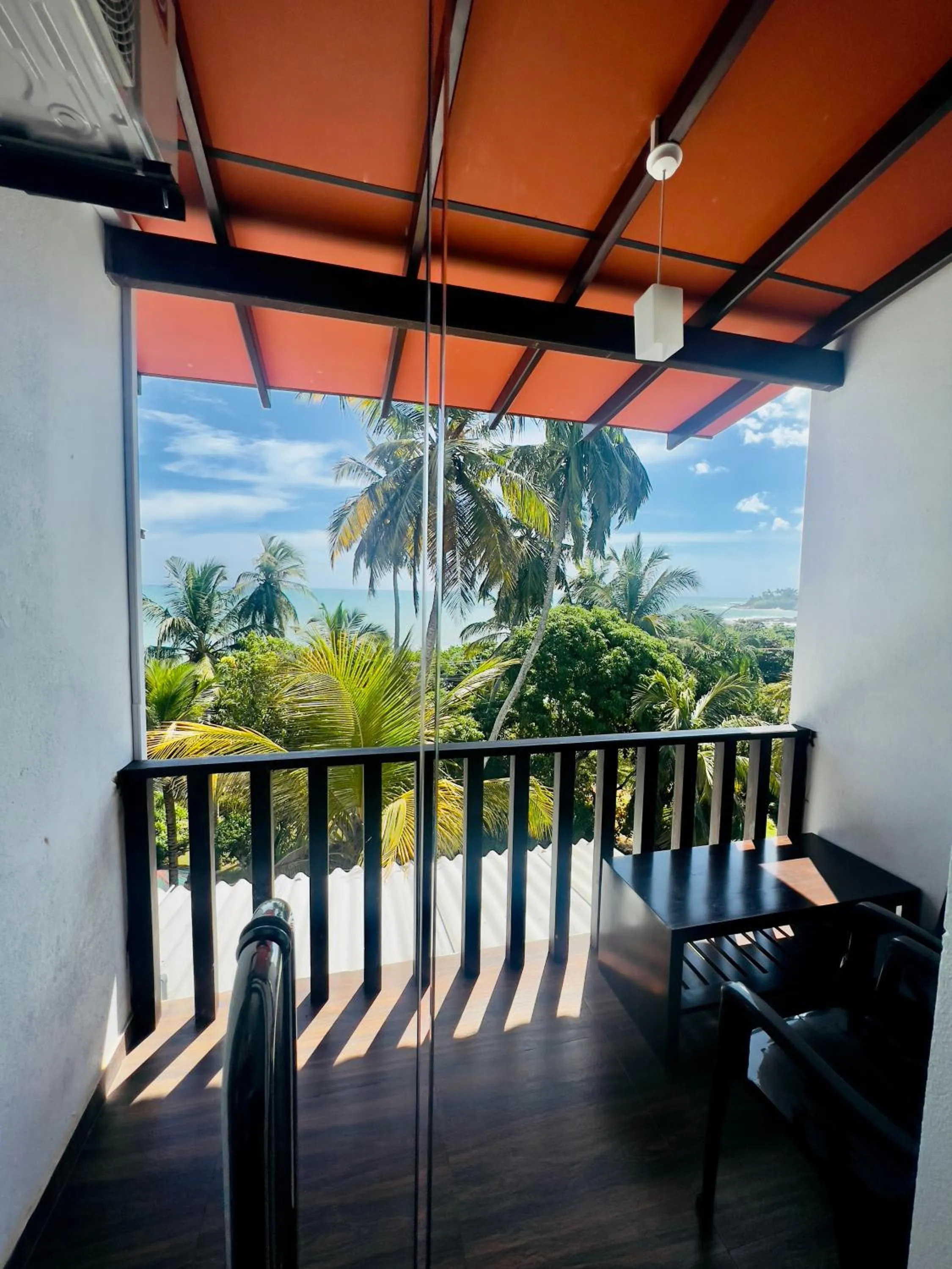 Sea View Tourist Inn