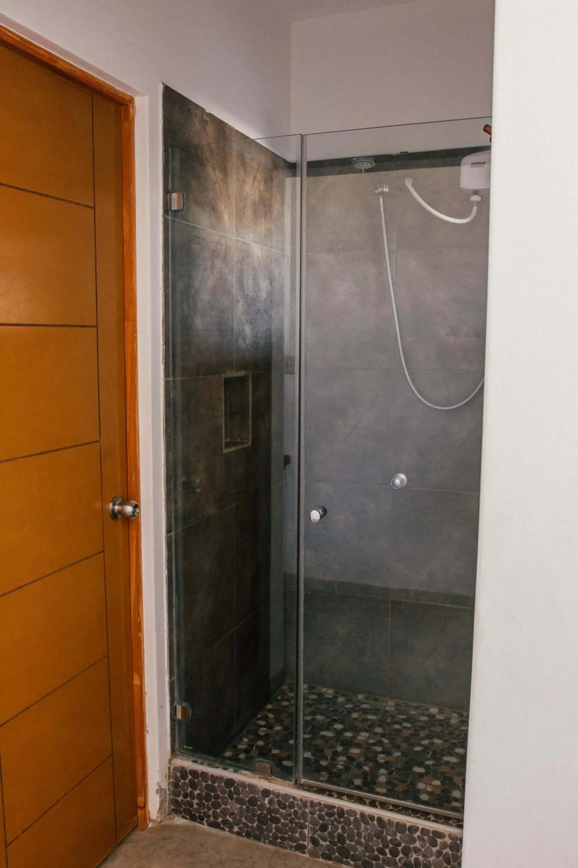 Shower in Baja Canoas Hotel