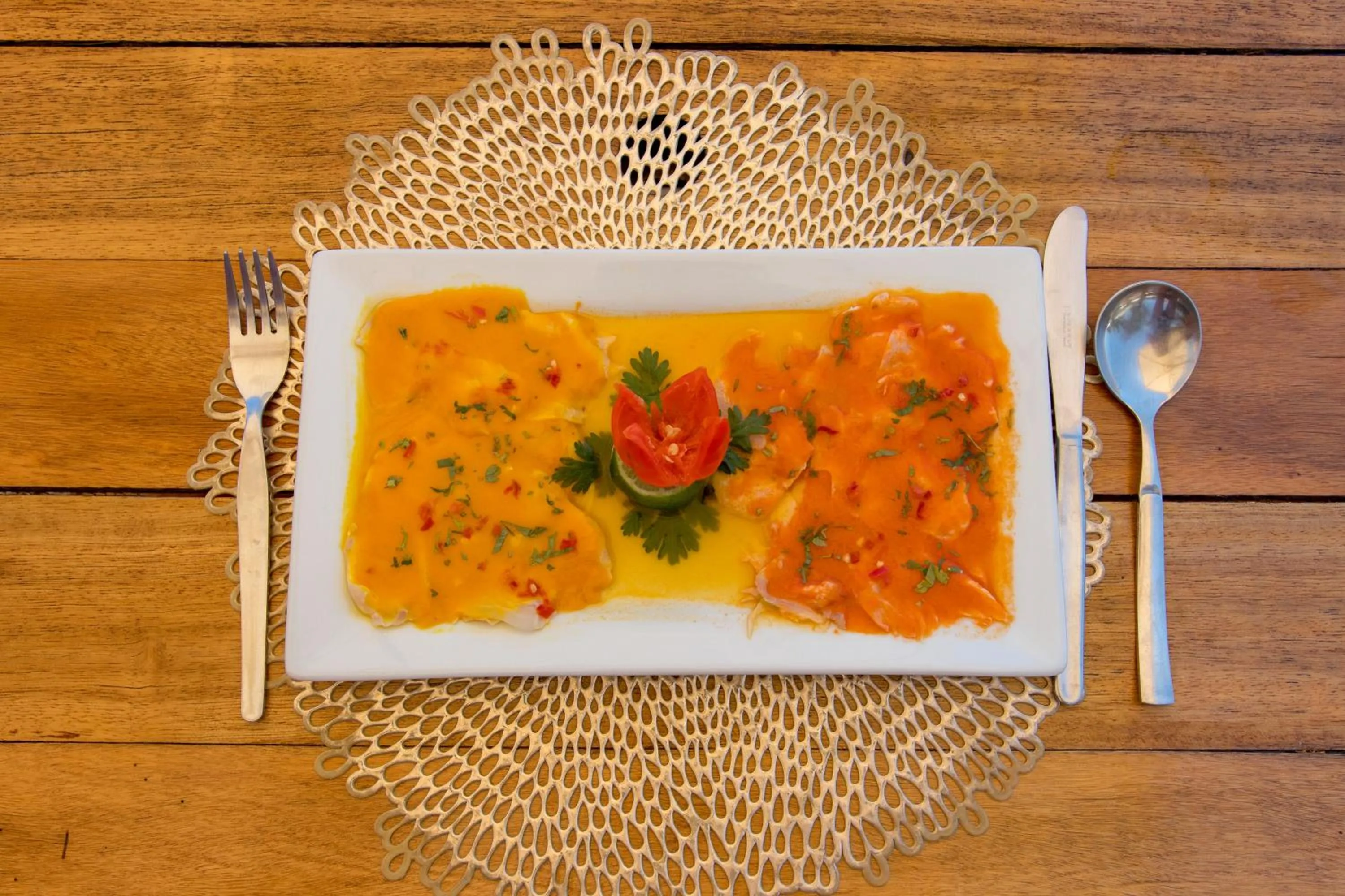 Restaurant/places to eat in Baja Canoas Hotel