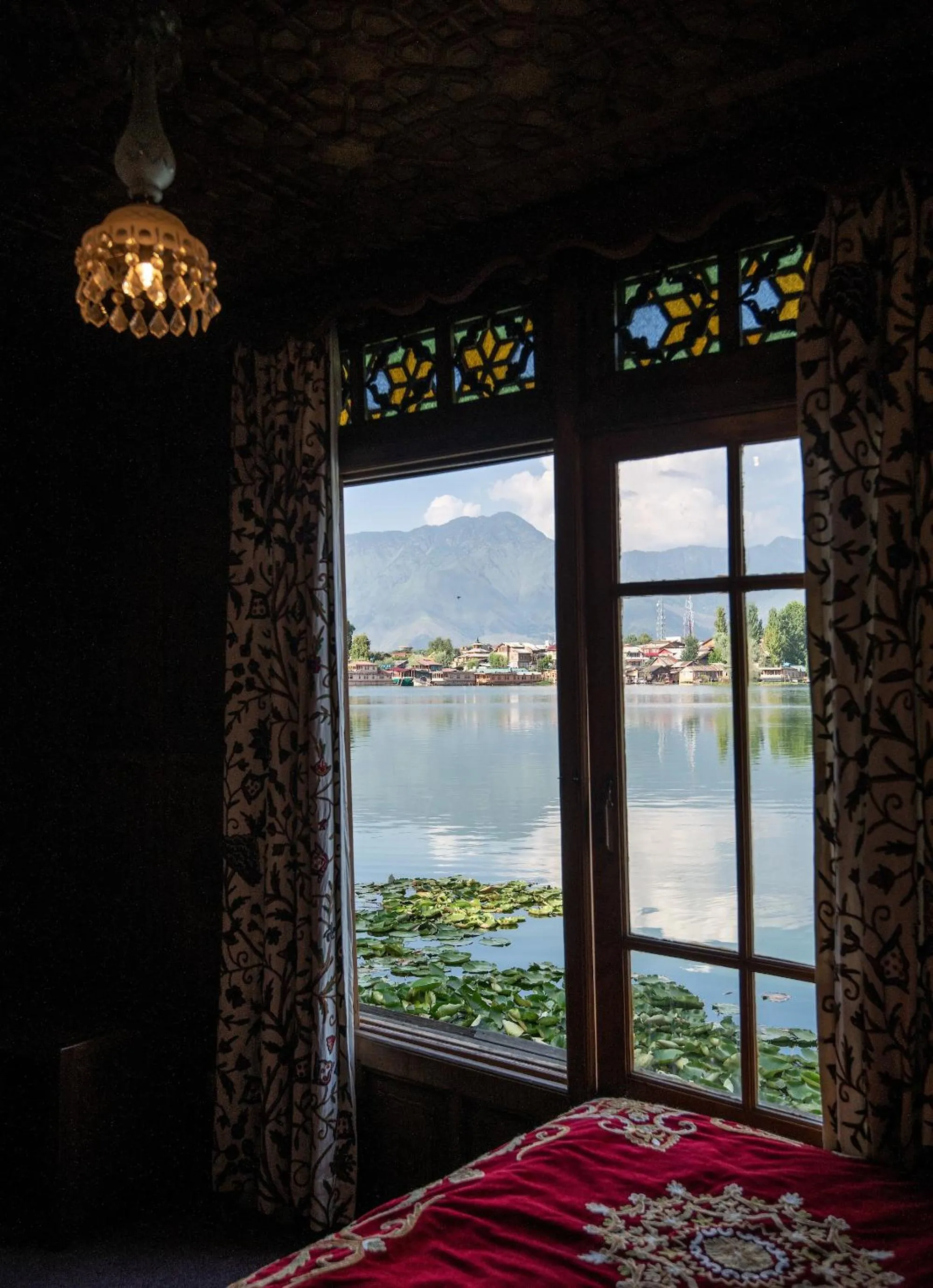View (from property/room), Bed in Mascot Houseboats