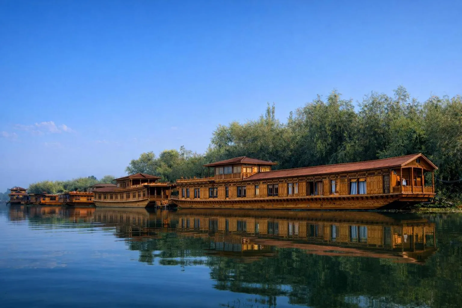 Facade/entrance in Mascot Houseboats