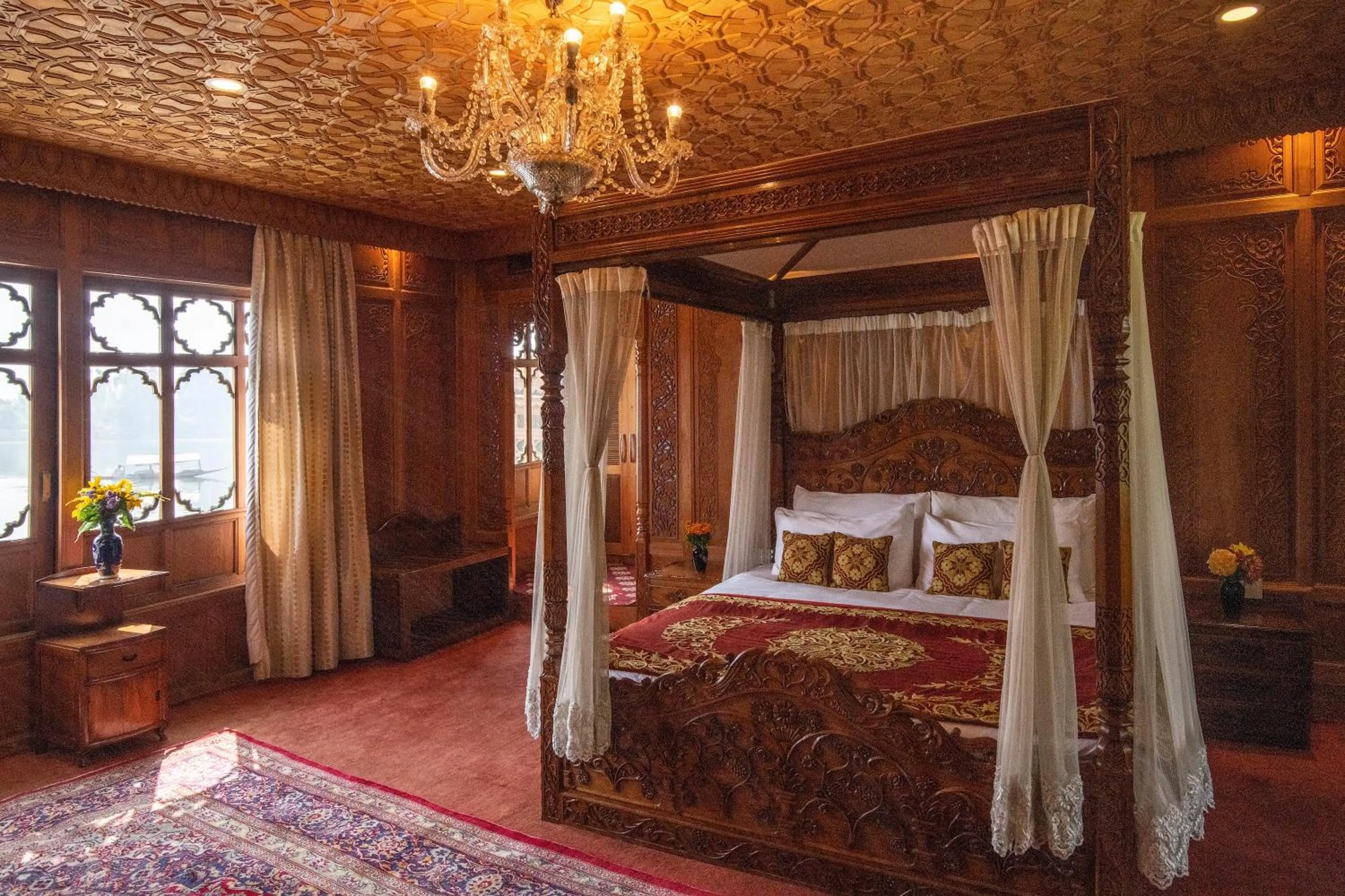 Bedroom, Bed in Mascot Houseboats