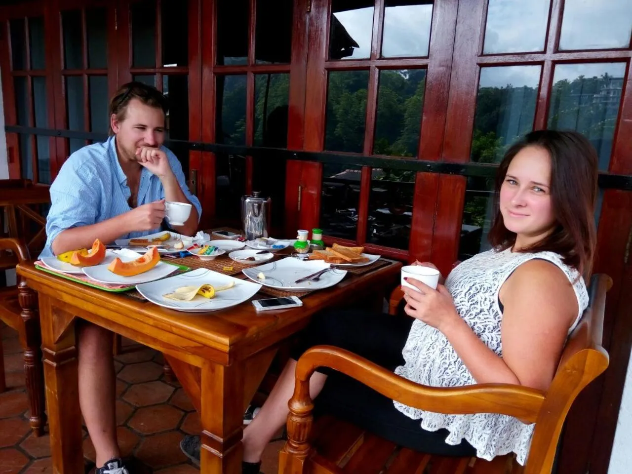 Restaurant/places to eat in Kandyan Hideout