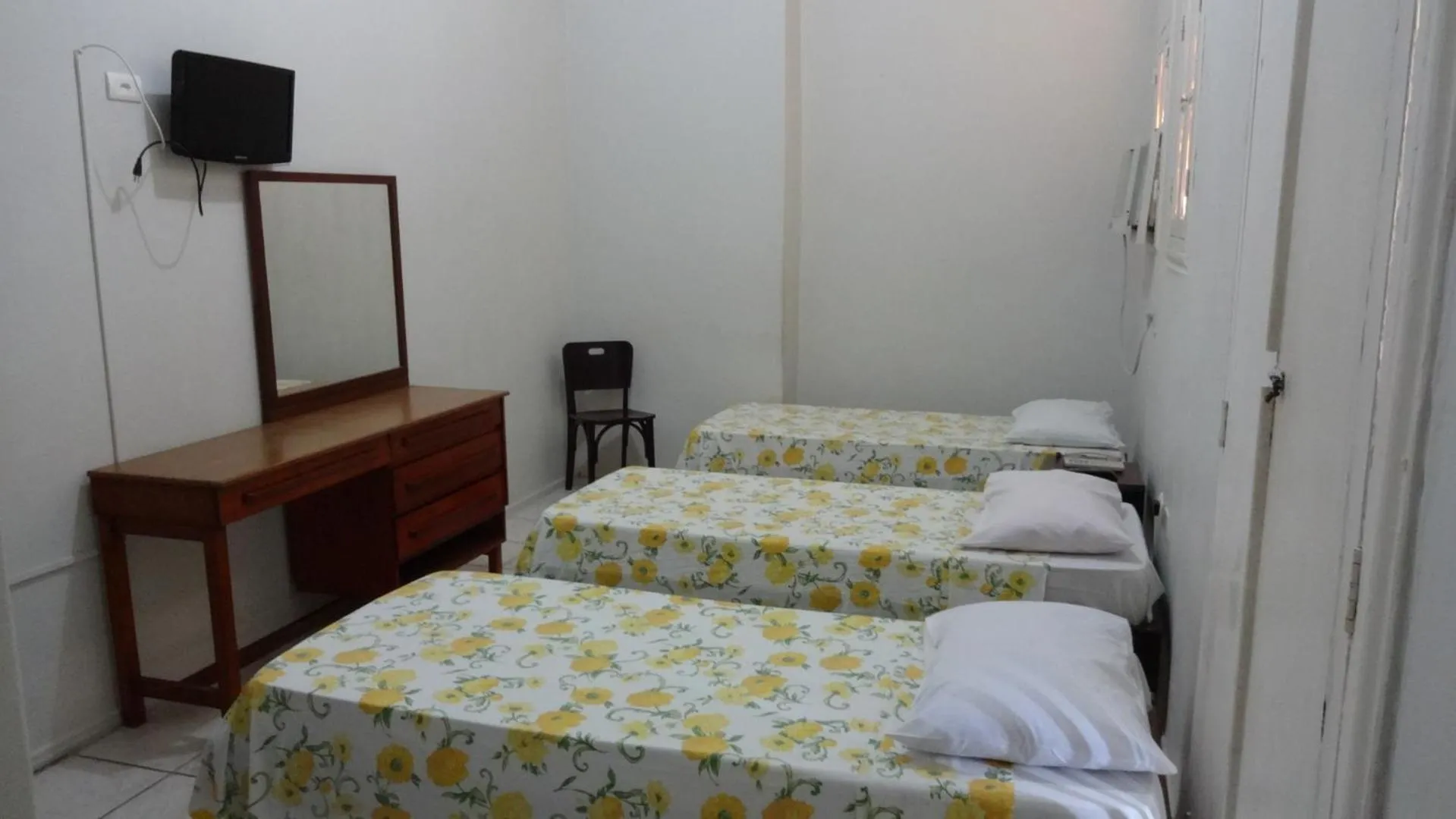 Day, Bed in Hotel Central